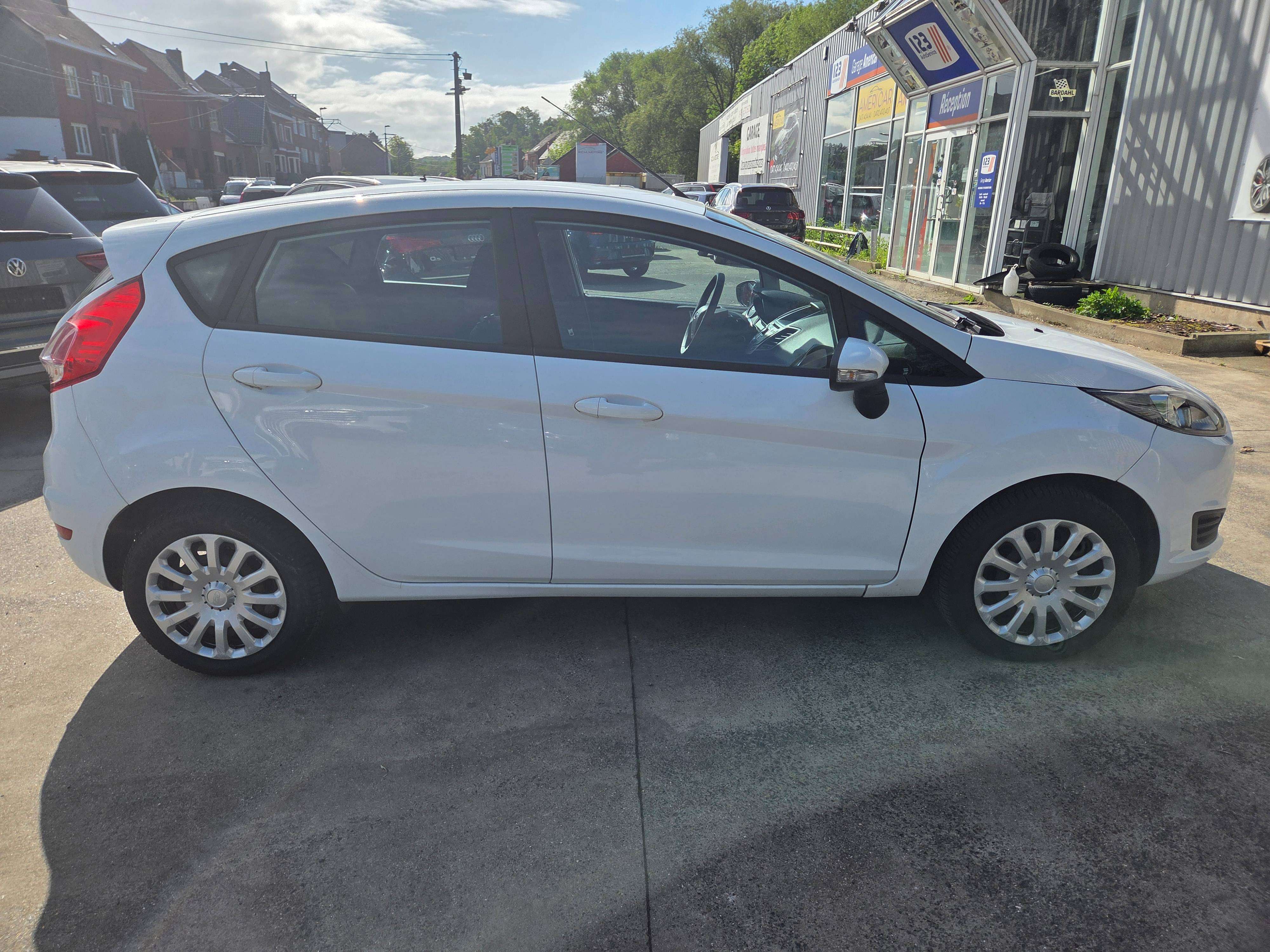 Ford Fiesta Fiesta 1.0i Trend