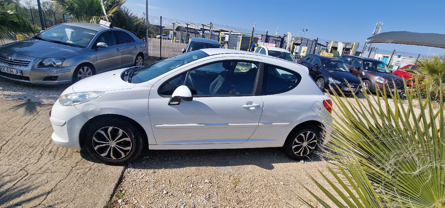 Peugeot 207 1.4 HDI 70 URBAN