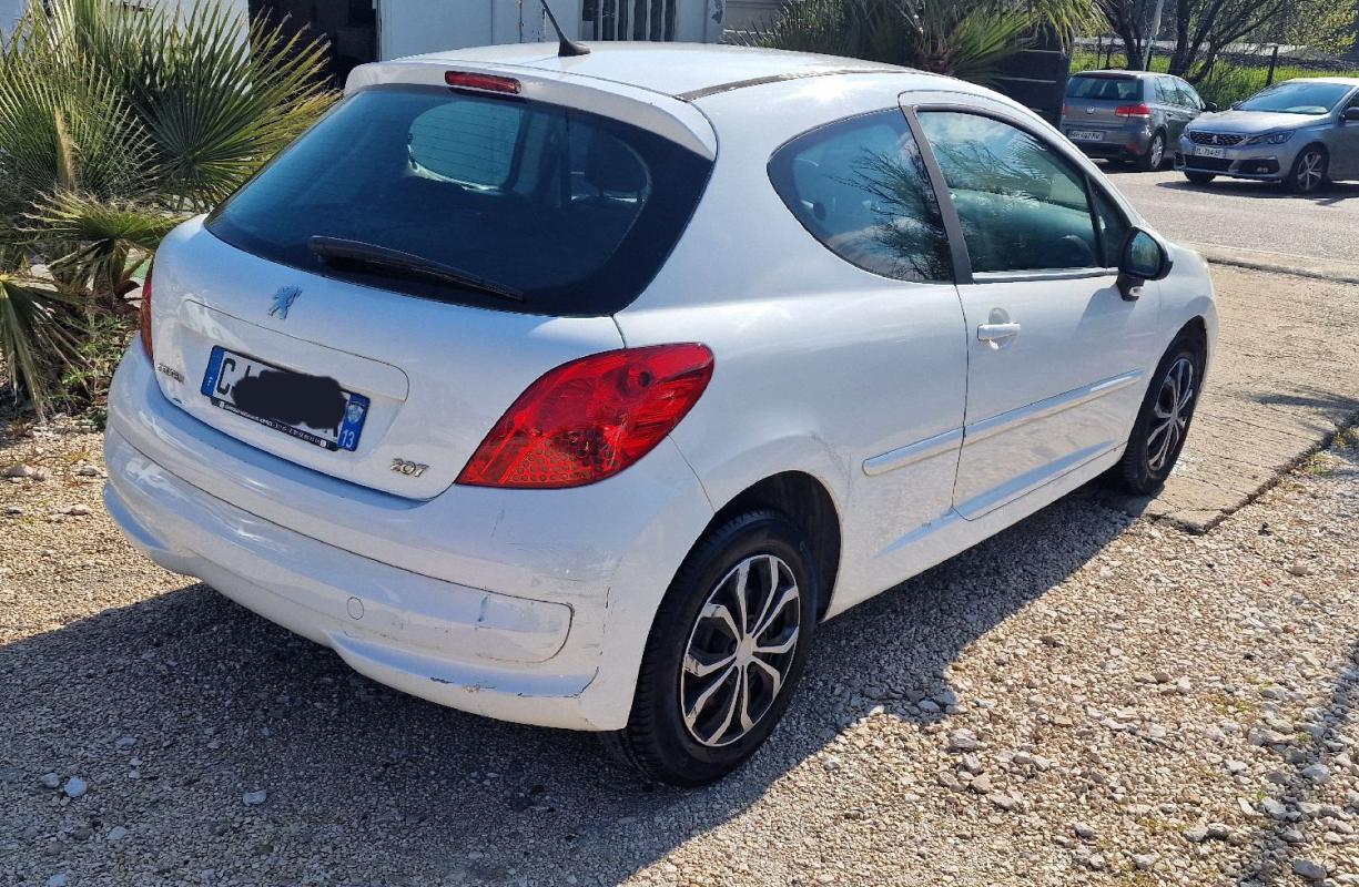 Peugeot 207 1.4 HDI 70 URBAN