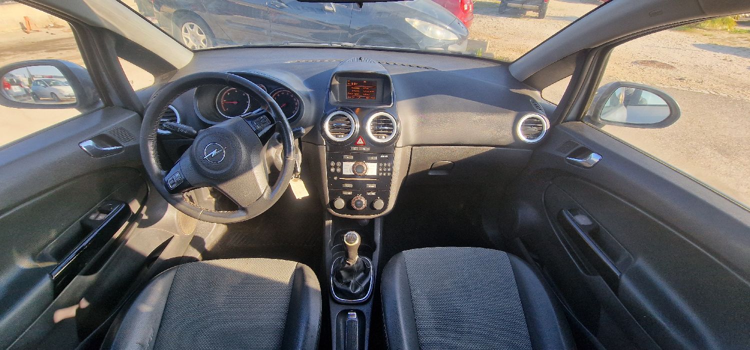 Opel Corsa D 1.3 CDTI cosmo 90cv