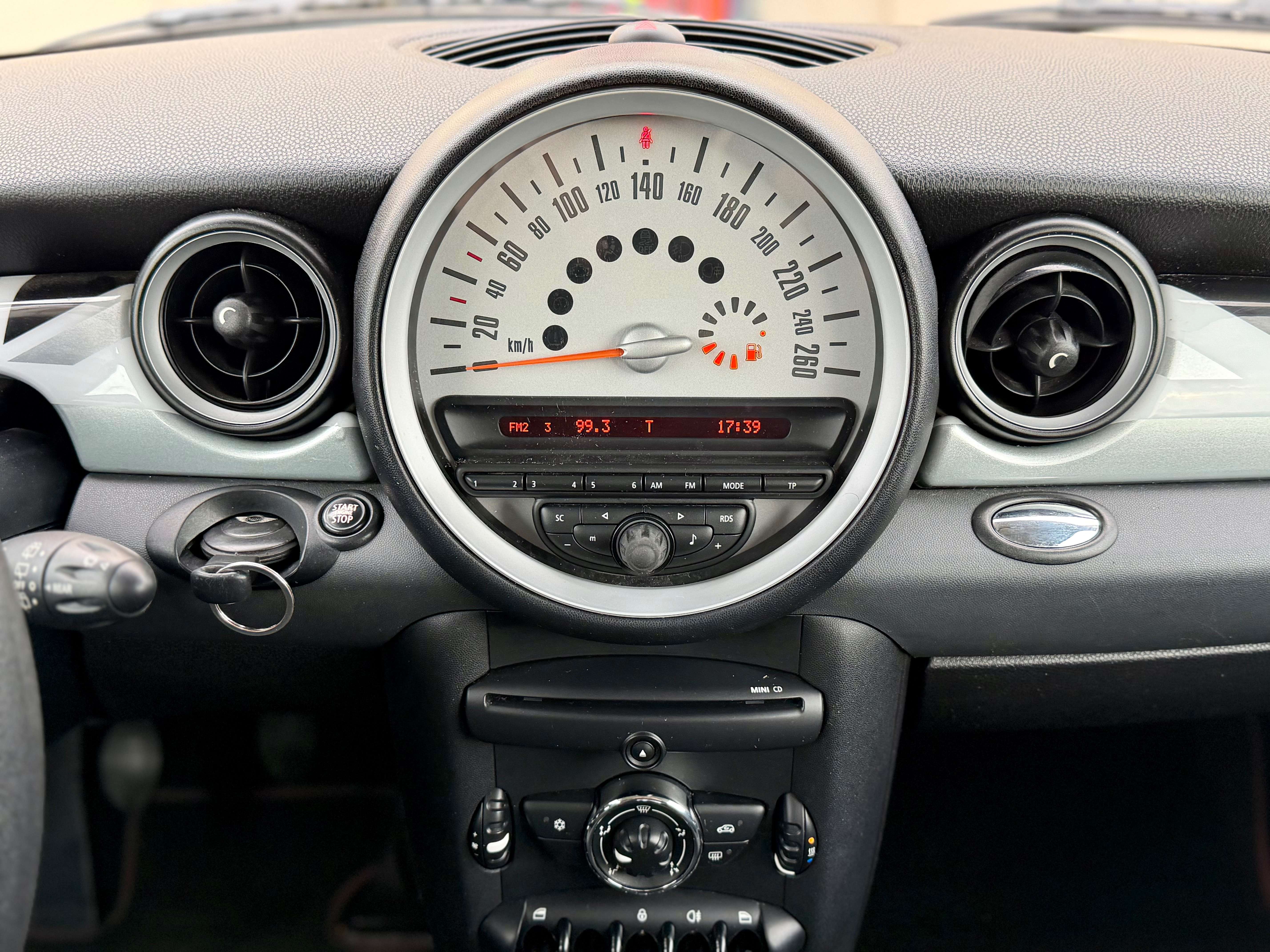 MINI One D 1.6 D EXPORT MARCHAND