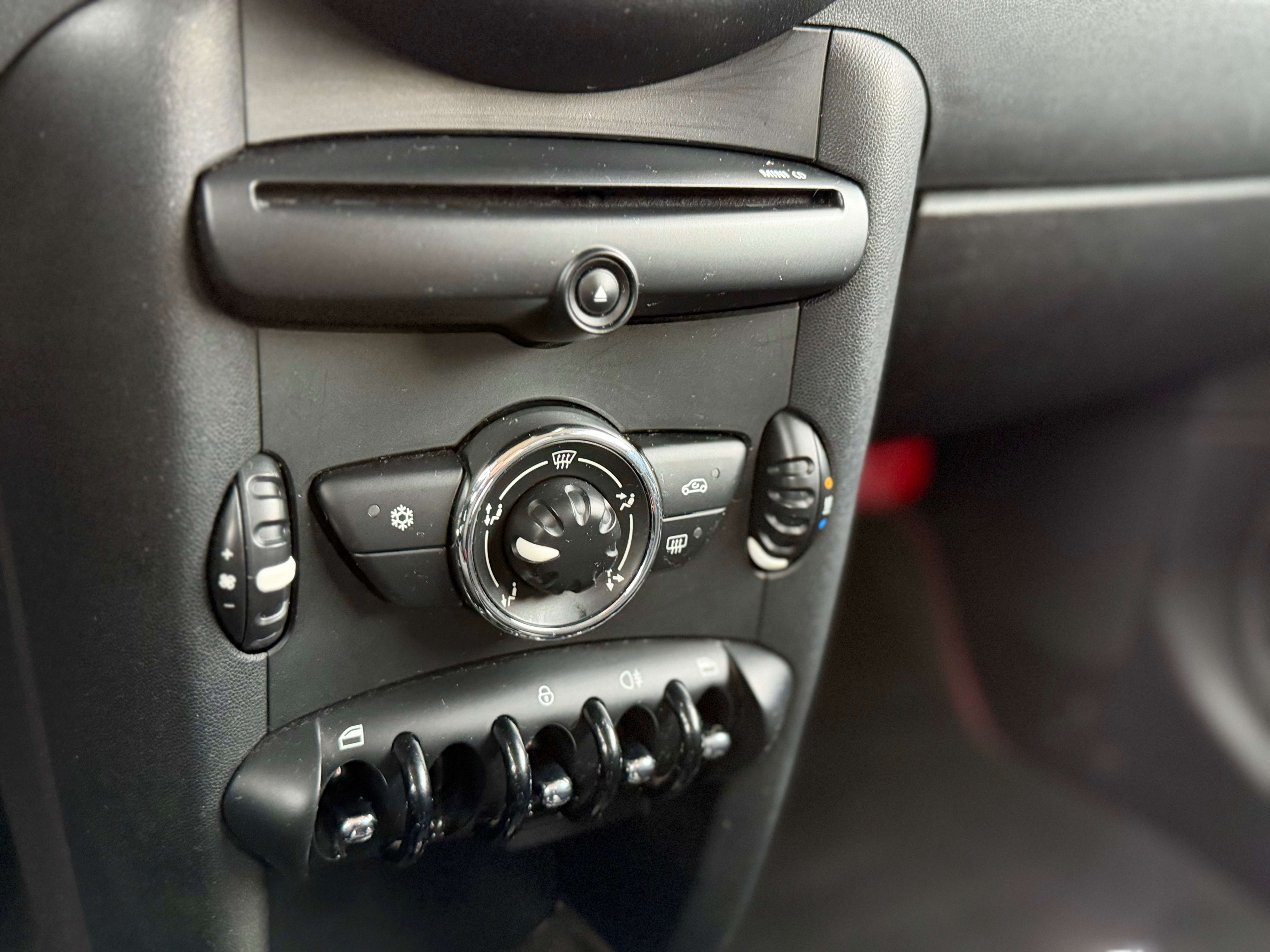 MINI One D 1.6 D EXPORT MARCHAND