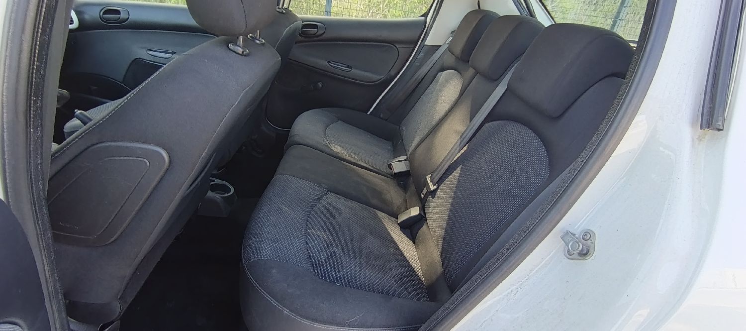 Peugeot 206+ 1.1 1124cm3 60cv