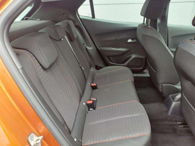 Peugeot 2008 /