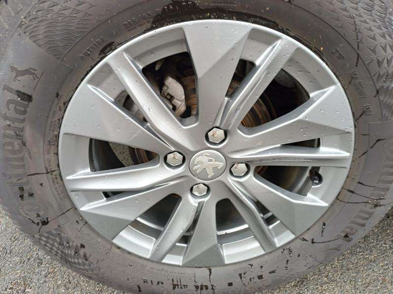 Peugeot 2008 /