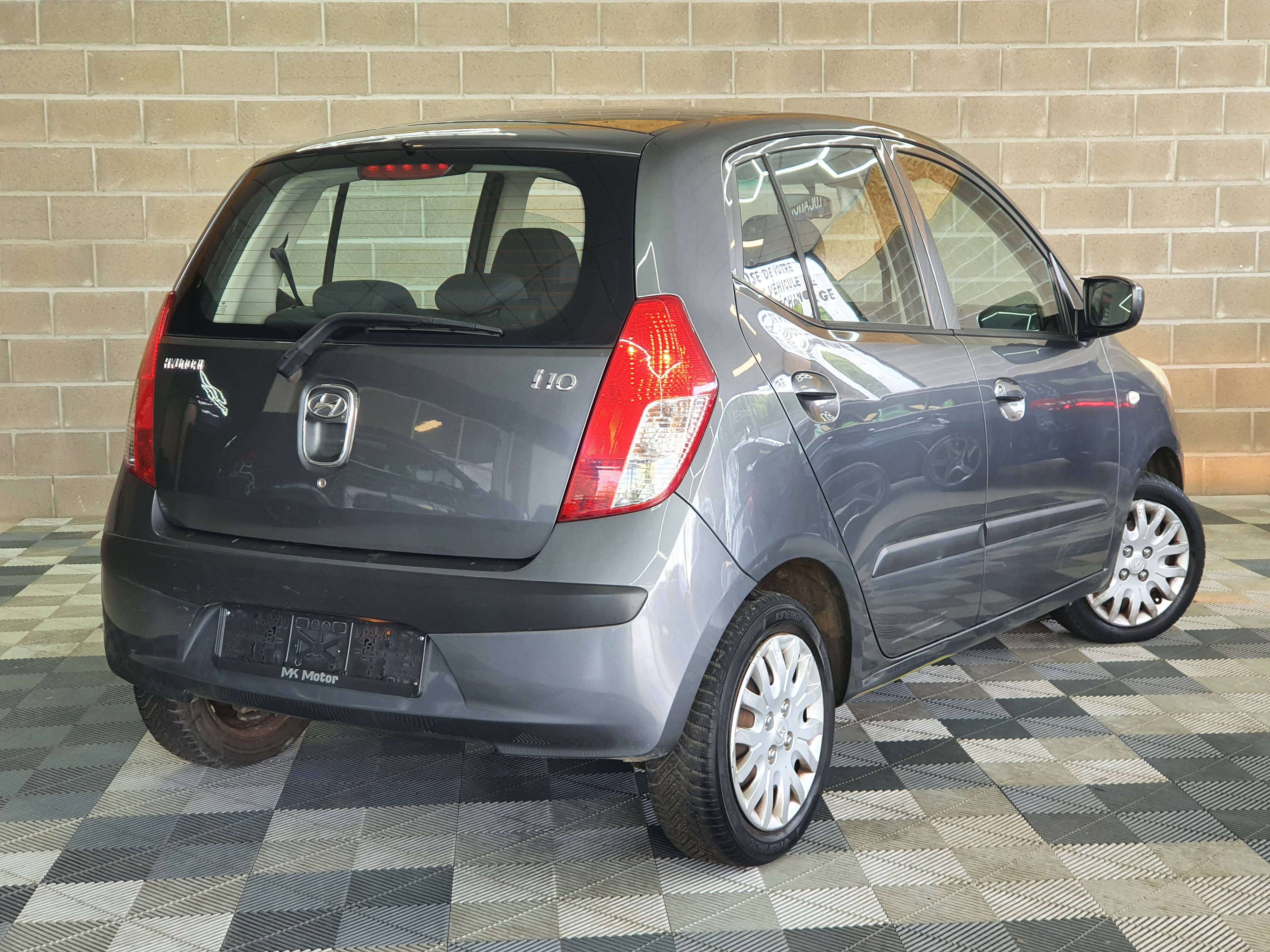 Hyundai i10 🟢1.1 ESSENCE 67CV - FULL CARNET - BLUETOOTH - 5 PORTES