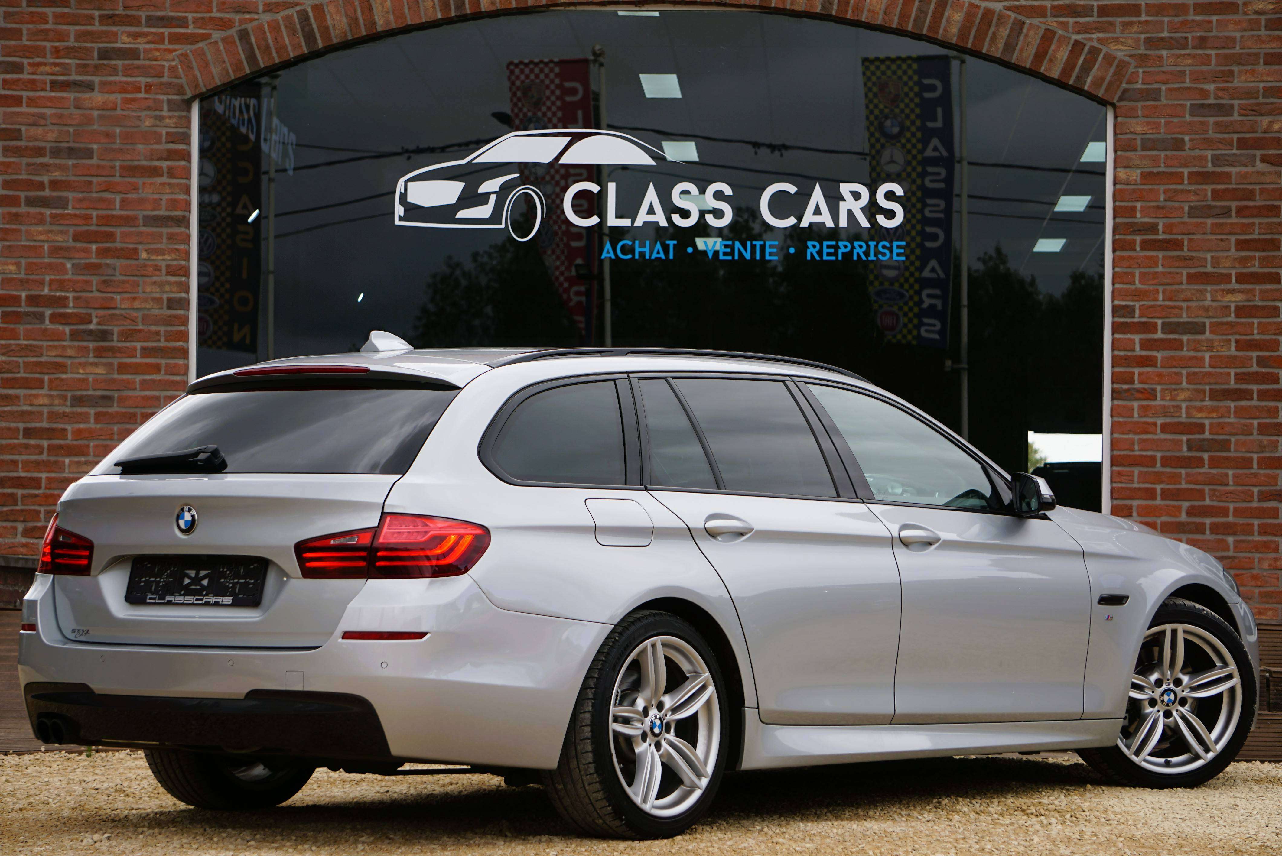 BMW 520 dA Touring PACK M Auto Bi-Xenon Navi-Pro Camera 6b