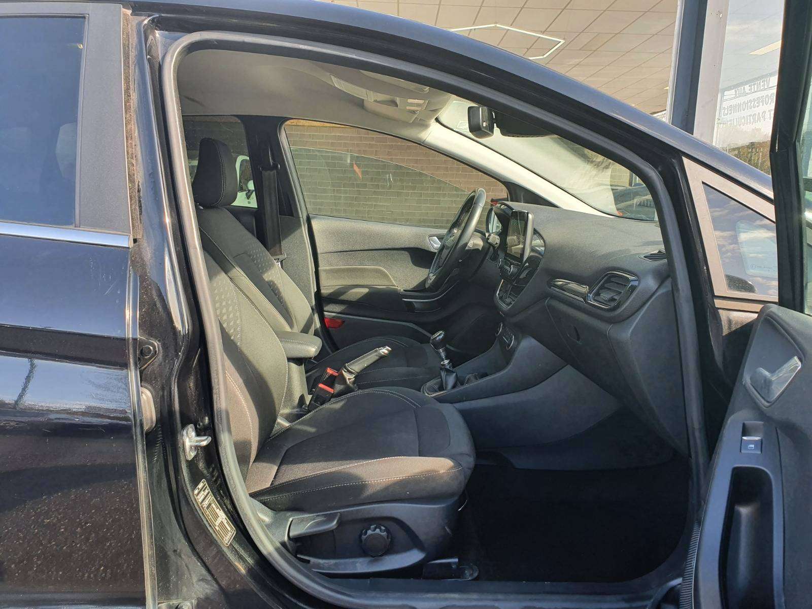 Ford Fiesta 🟢1.5 DIESEL 86CV - 5 PORTES - CAR PLAY - CAPTEURS