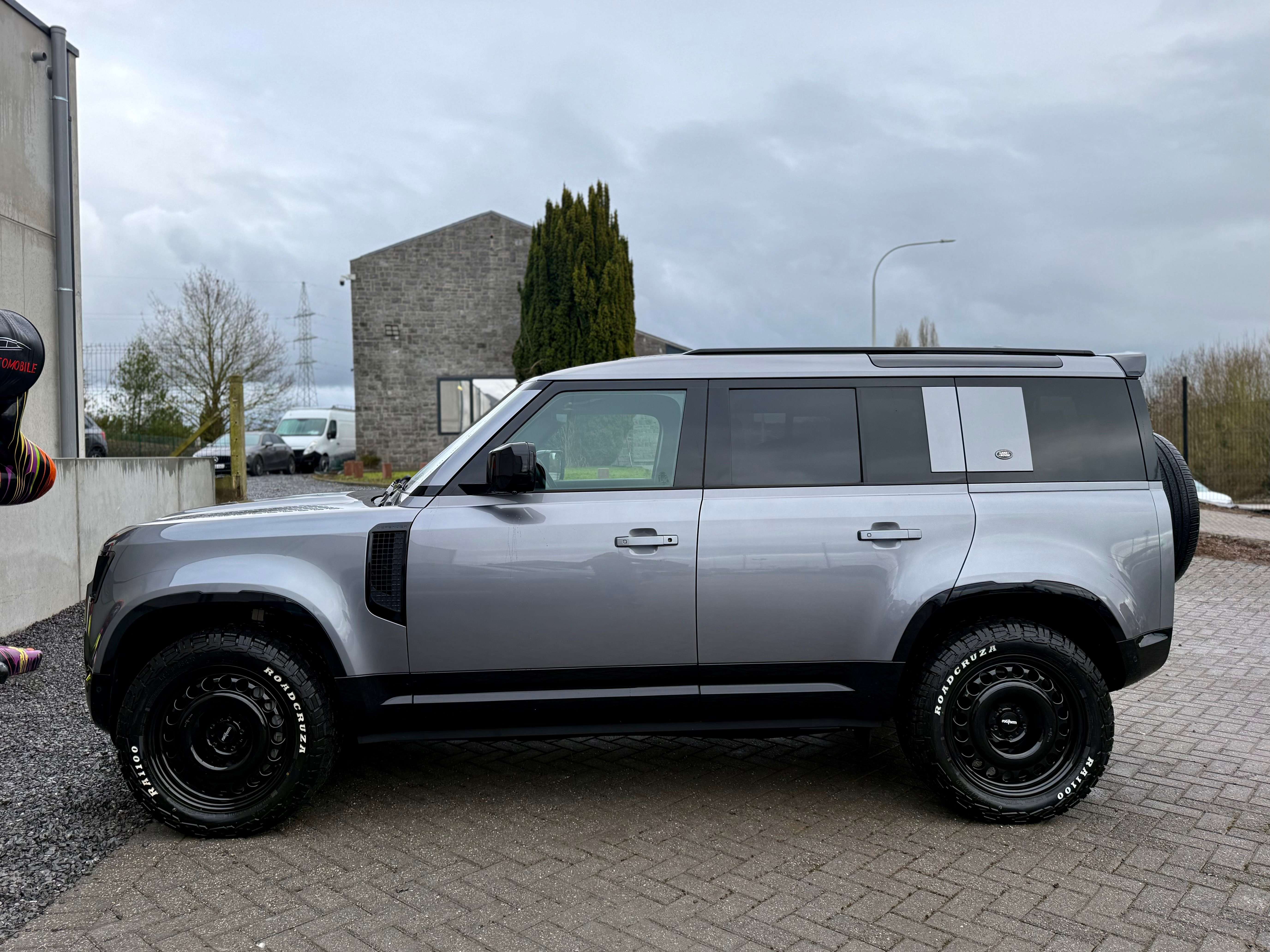 Land Rover Defender Defender 110 3.0 D MHEV D300 X-Dynamic SE
