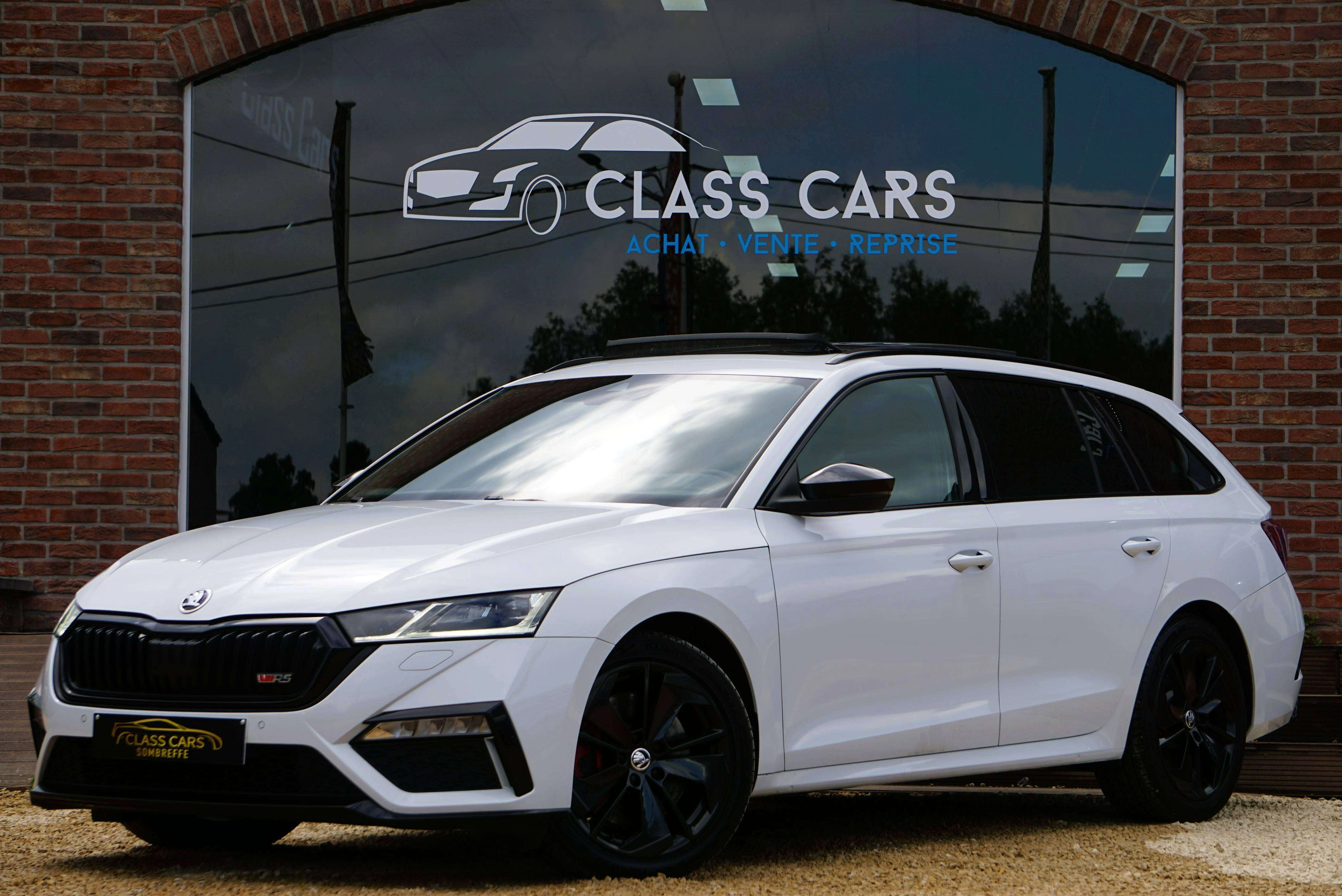 Skoda Octavia SW RS 2.0 TFSI 245CV COCKPIT DSG PANO CAM CARNET