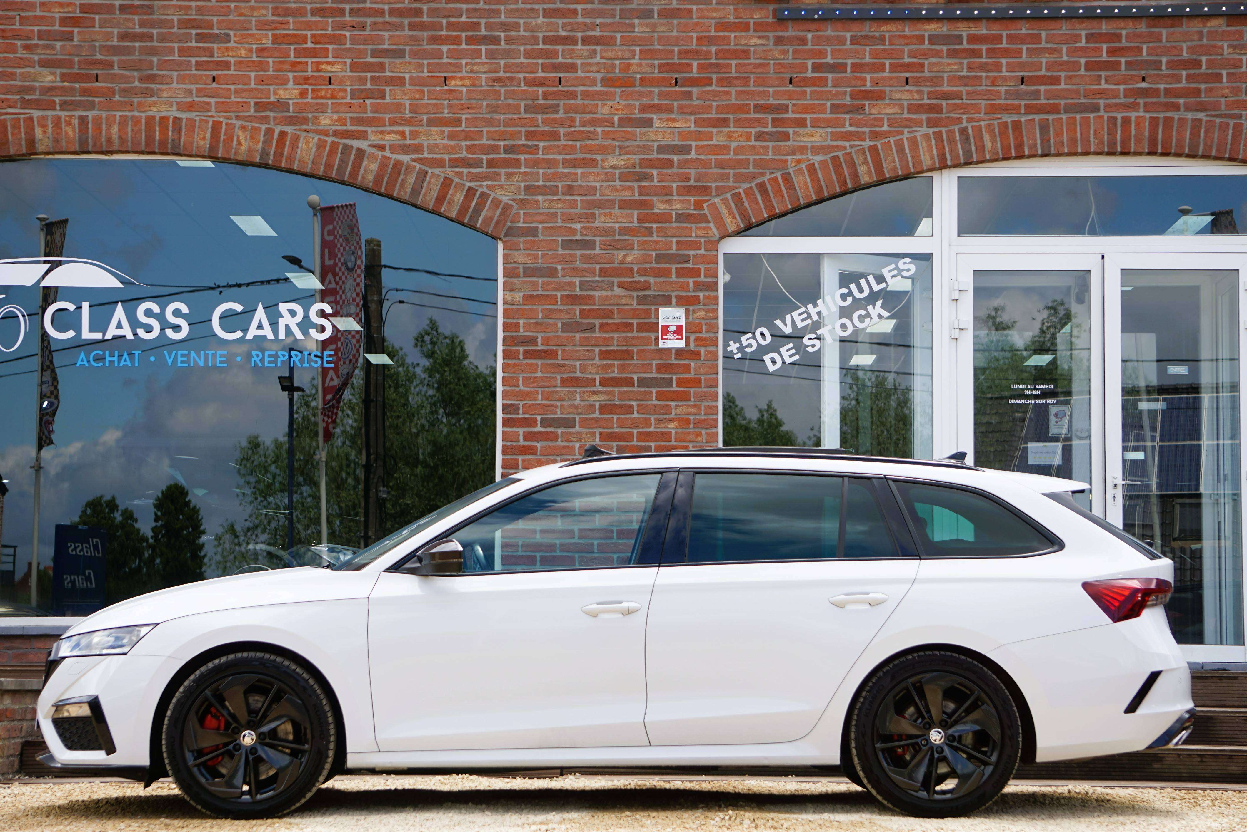 Skoda Octavia SW RS 2.0 TFSI 245CV COCKPIT DSG PANO CAM CARNET