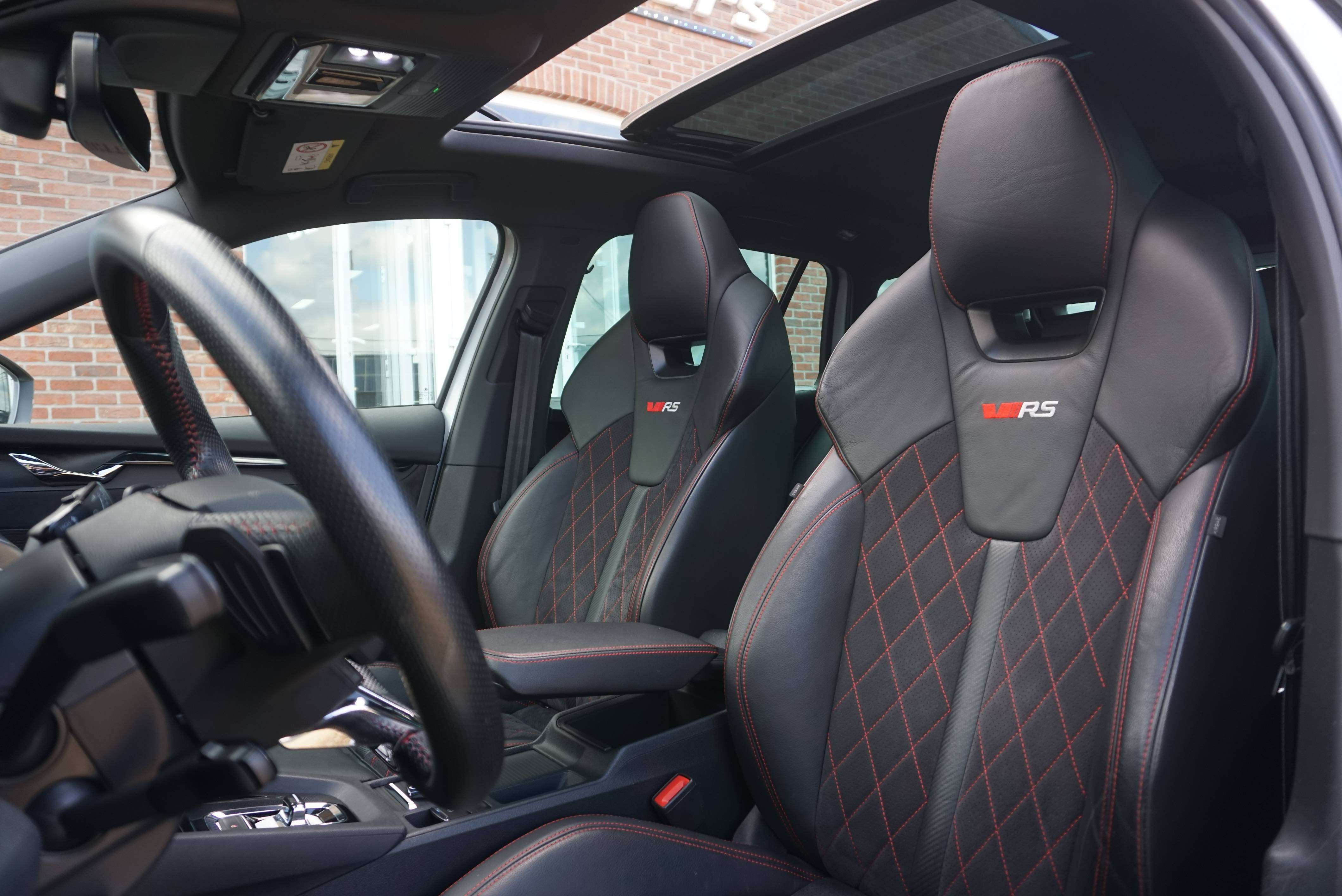 Skoda Octavia SW RS 2.0 TFSI 245CV COCKPIT DSG PANO CAM CARNET
