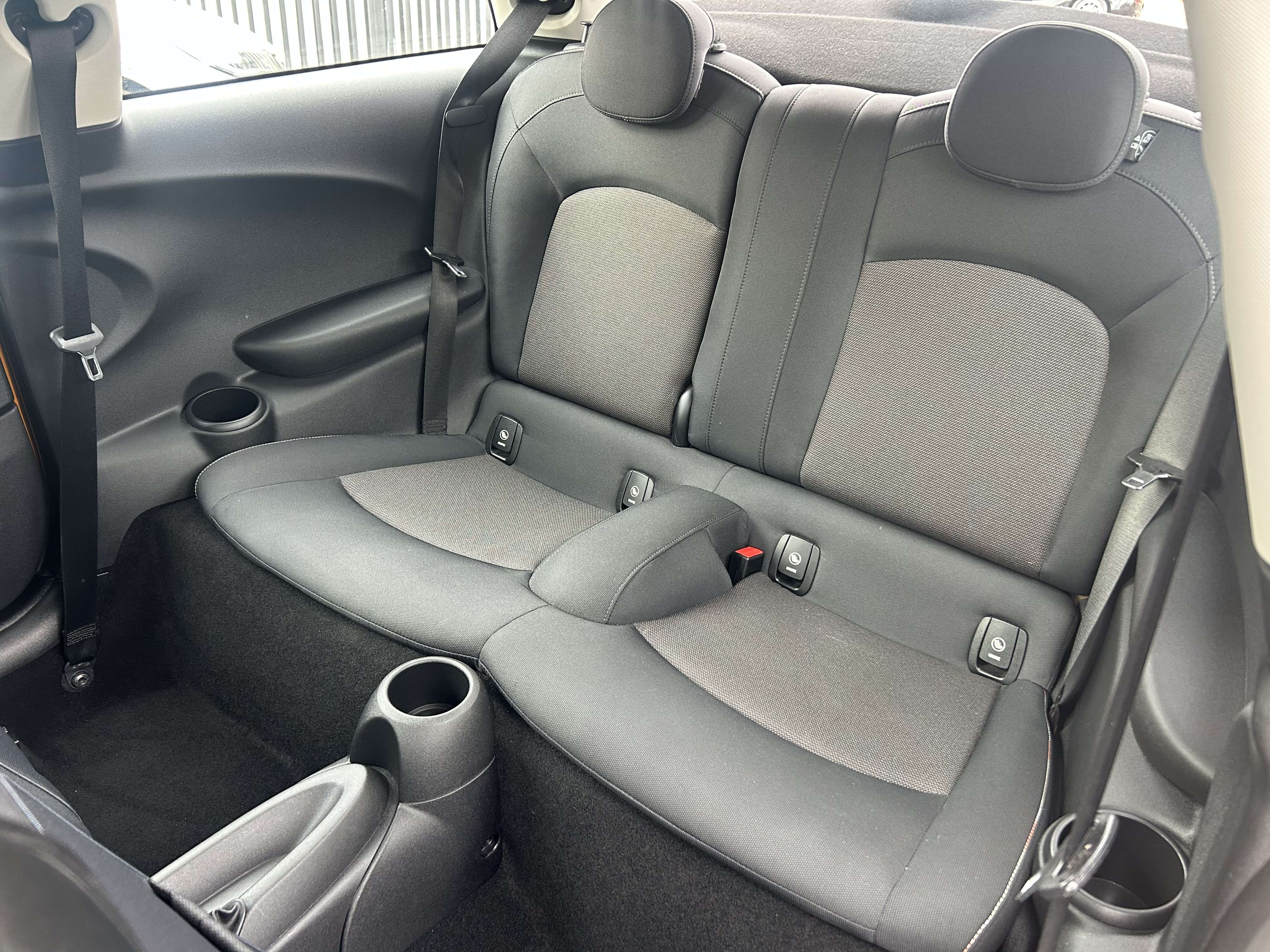 MINI One 1.2 One First *** CLIM/JANTES ALU/GARANTIE ***