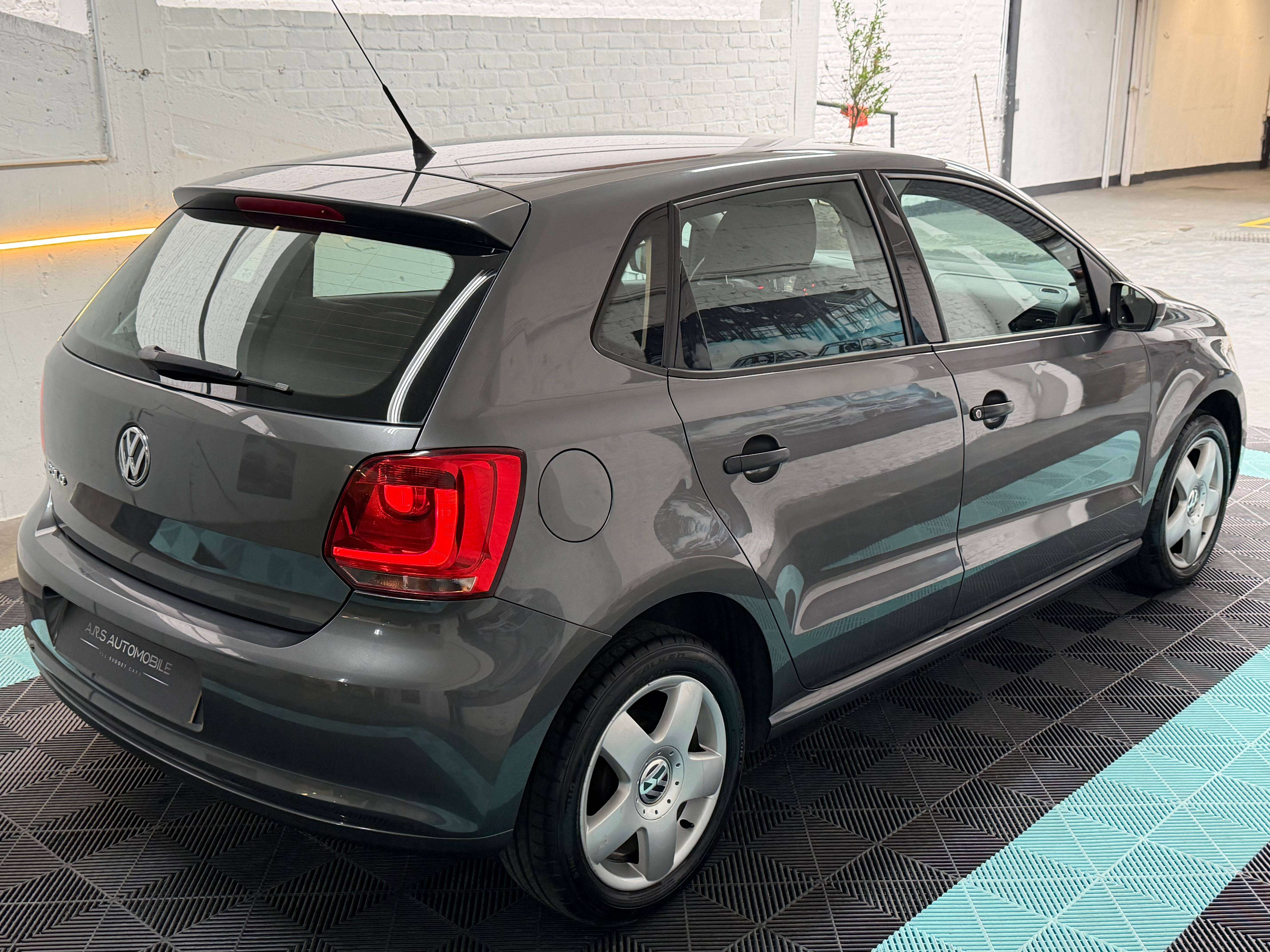 Volkswagen Polo 1.2i - Airco - Jantes - Garantie 12m