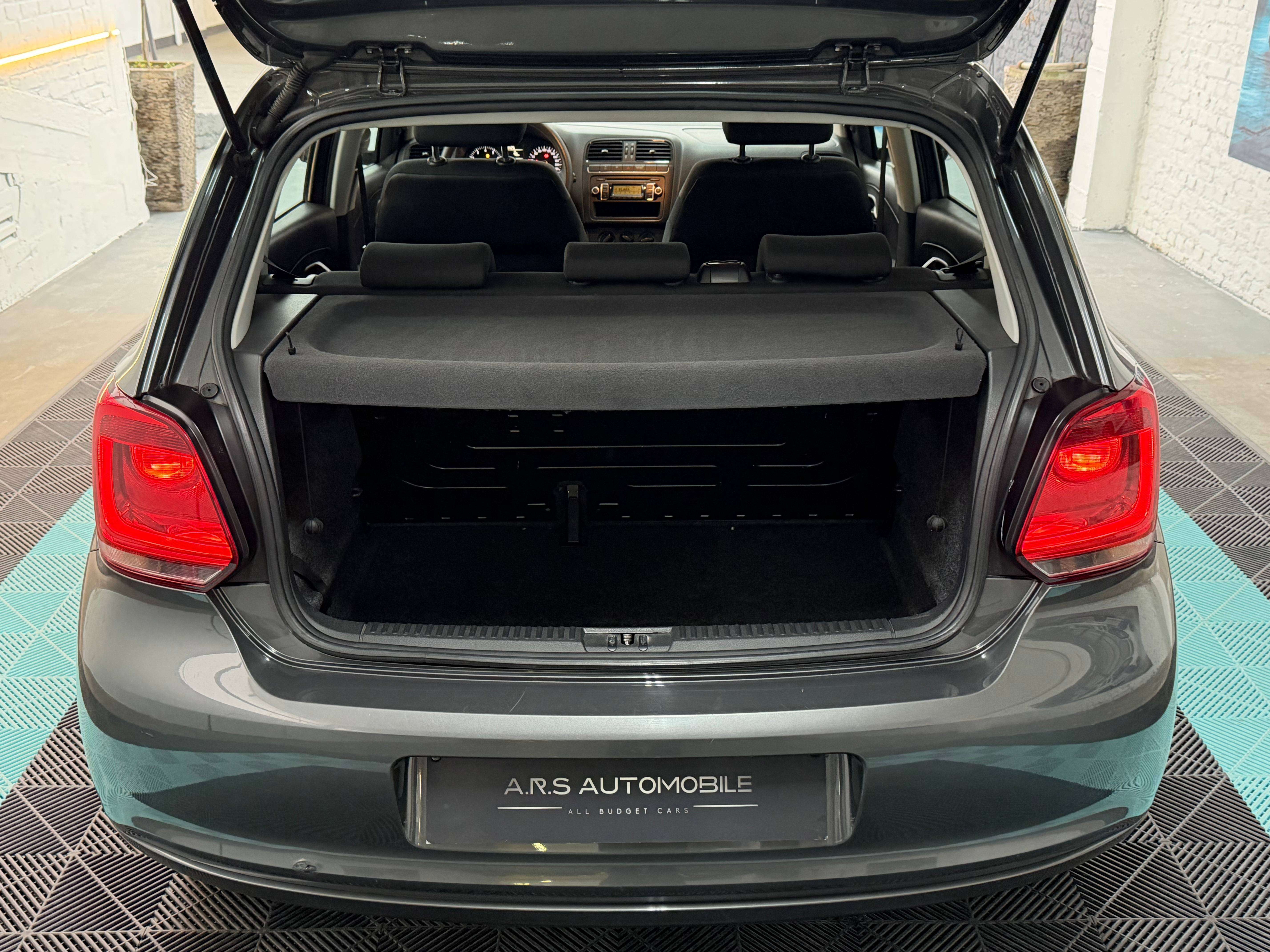Volkswagen Polo 1.2i - Airco - Jantes - Garantie 12m