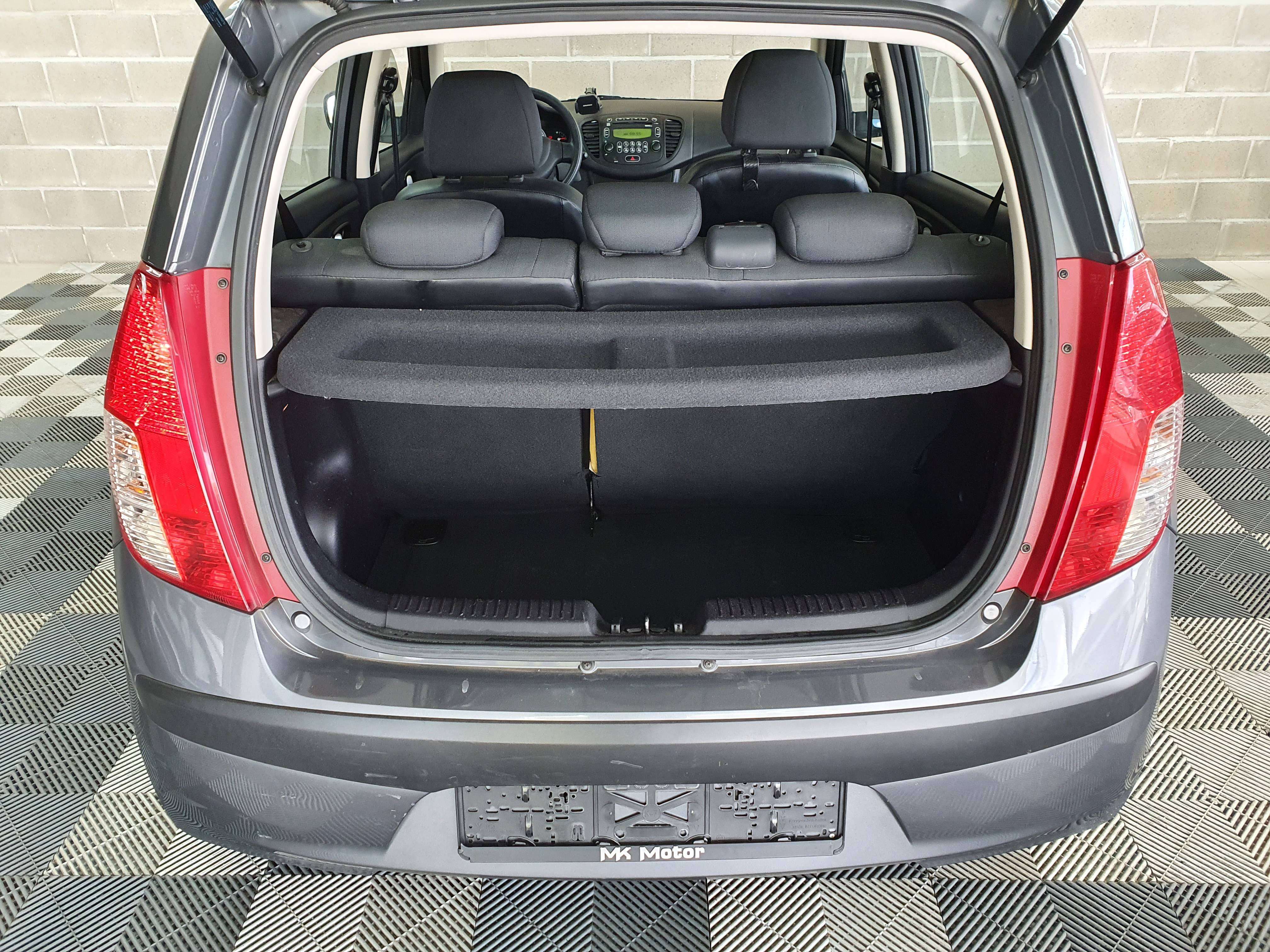 Hyundai i10 🟢1.1 ESSENCE 67CV - FULL CARNET - BLUETOOTH - 5 PORTES