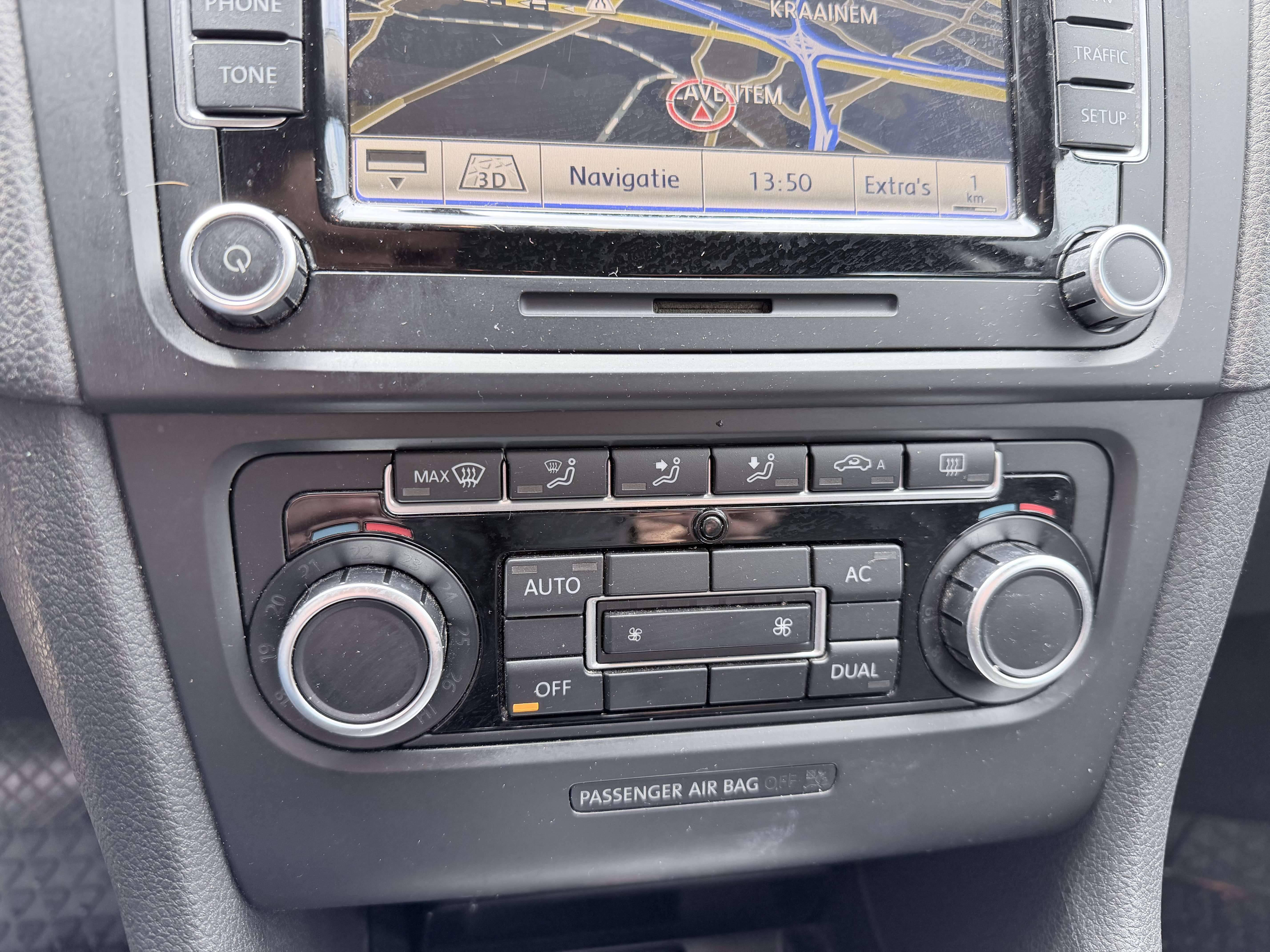 Volkswagen Golf 1.2 TSI Trendline Edition Automaat | Navigatie | Climatronic | Bluetooth