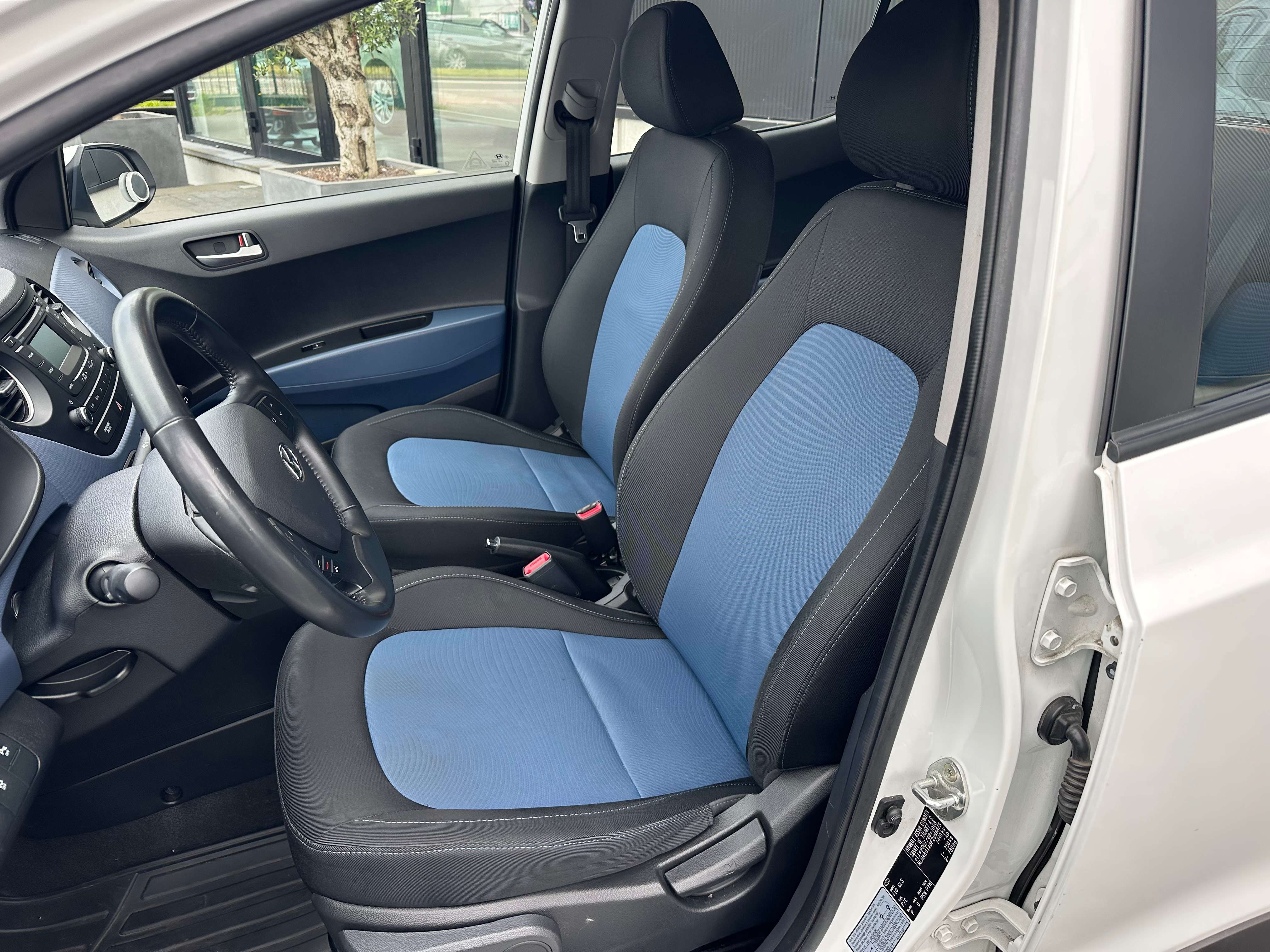 Hyundai i10 1.0i AUTOMATIQUE AIRCO 85000km