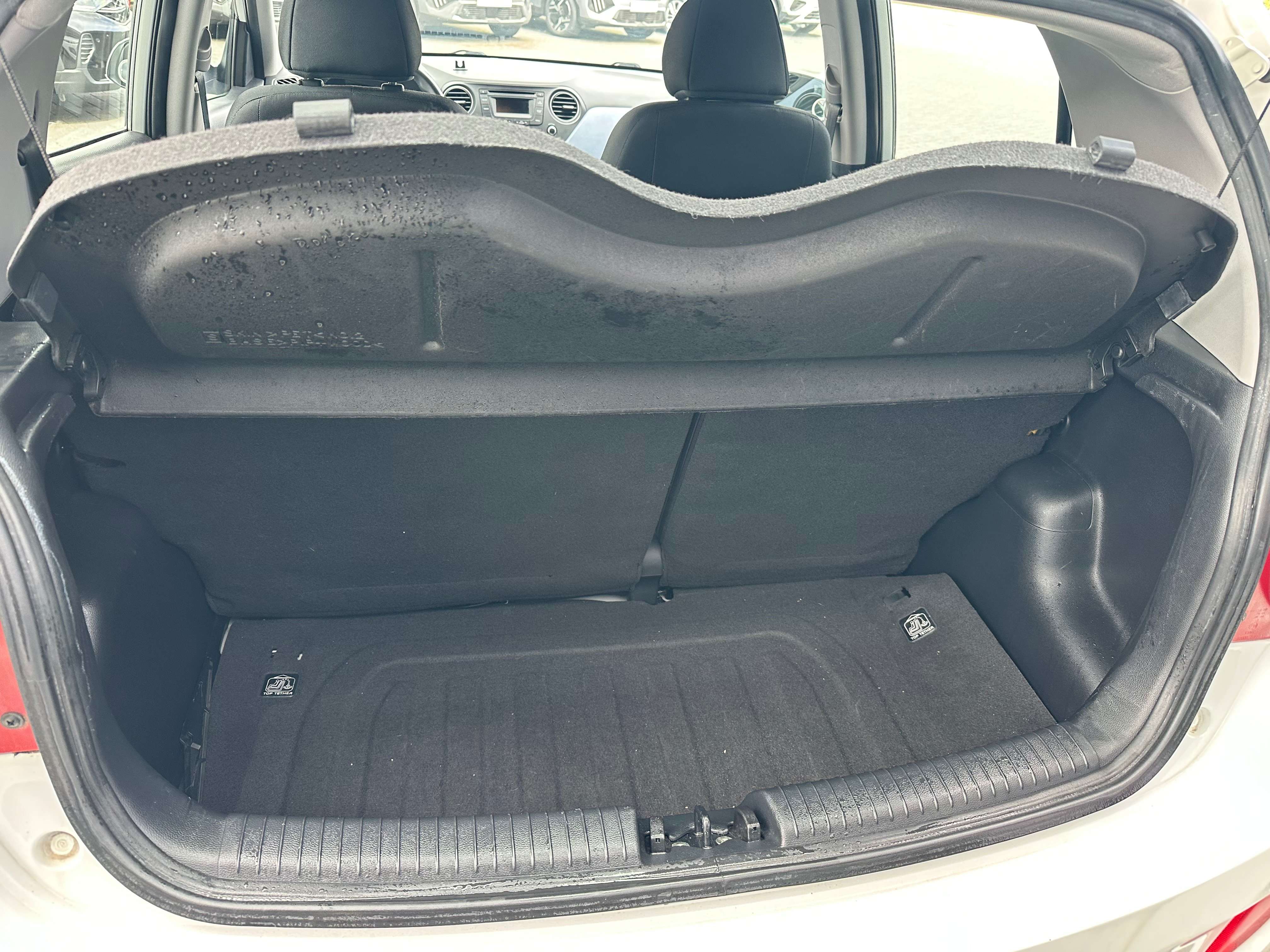 Hyundai i10 1.0i AUTOMATIQUE AIRCO 85000km