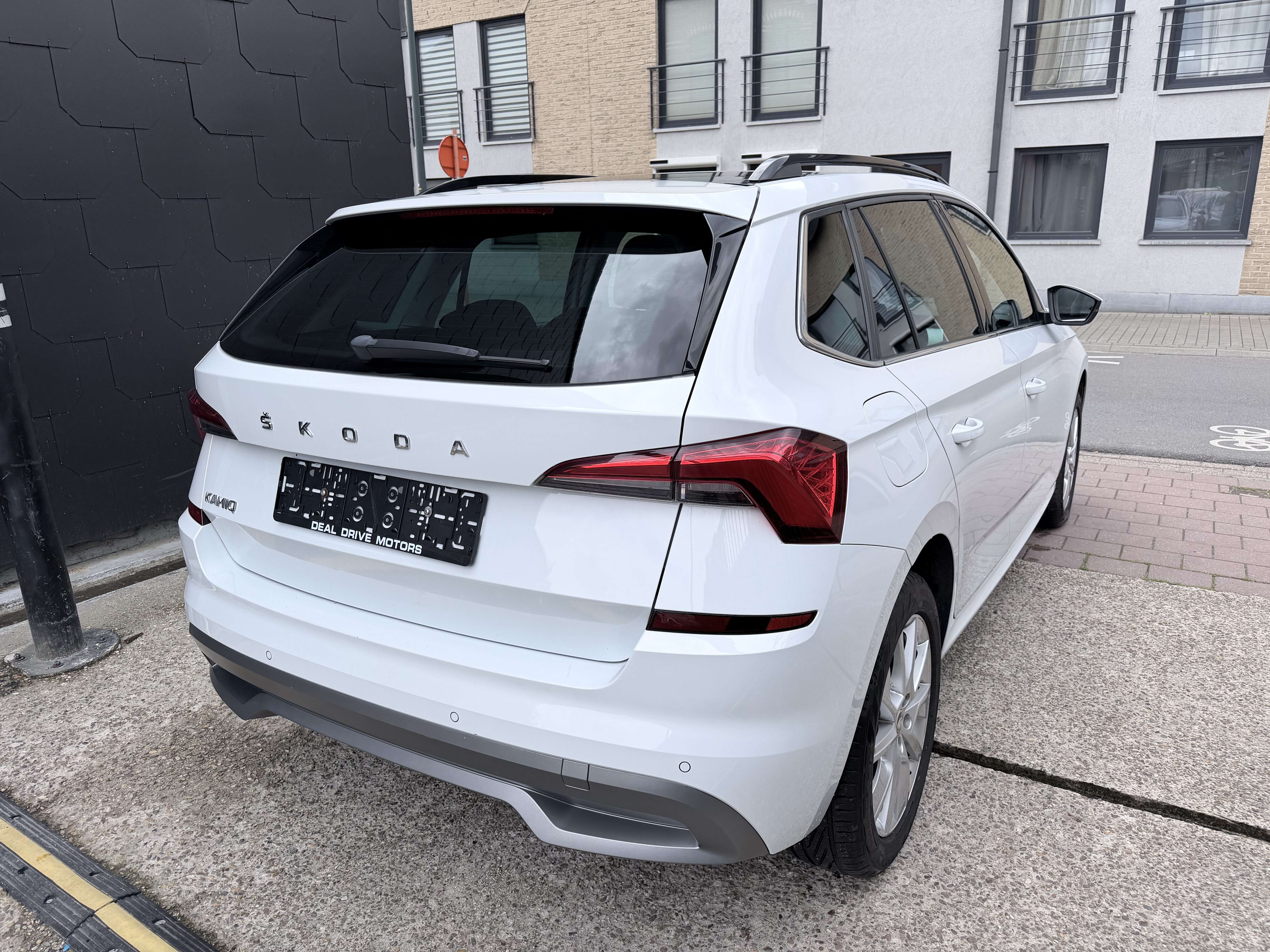 Skoda Kamiq PANO | CARPLAY | DIGITAAL DASH | ZETELVERWARMING