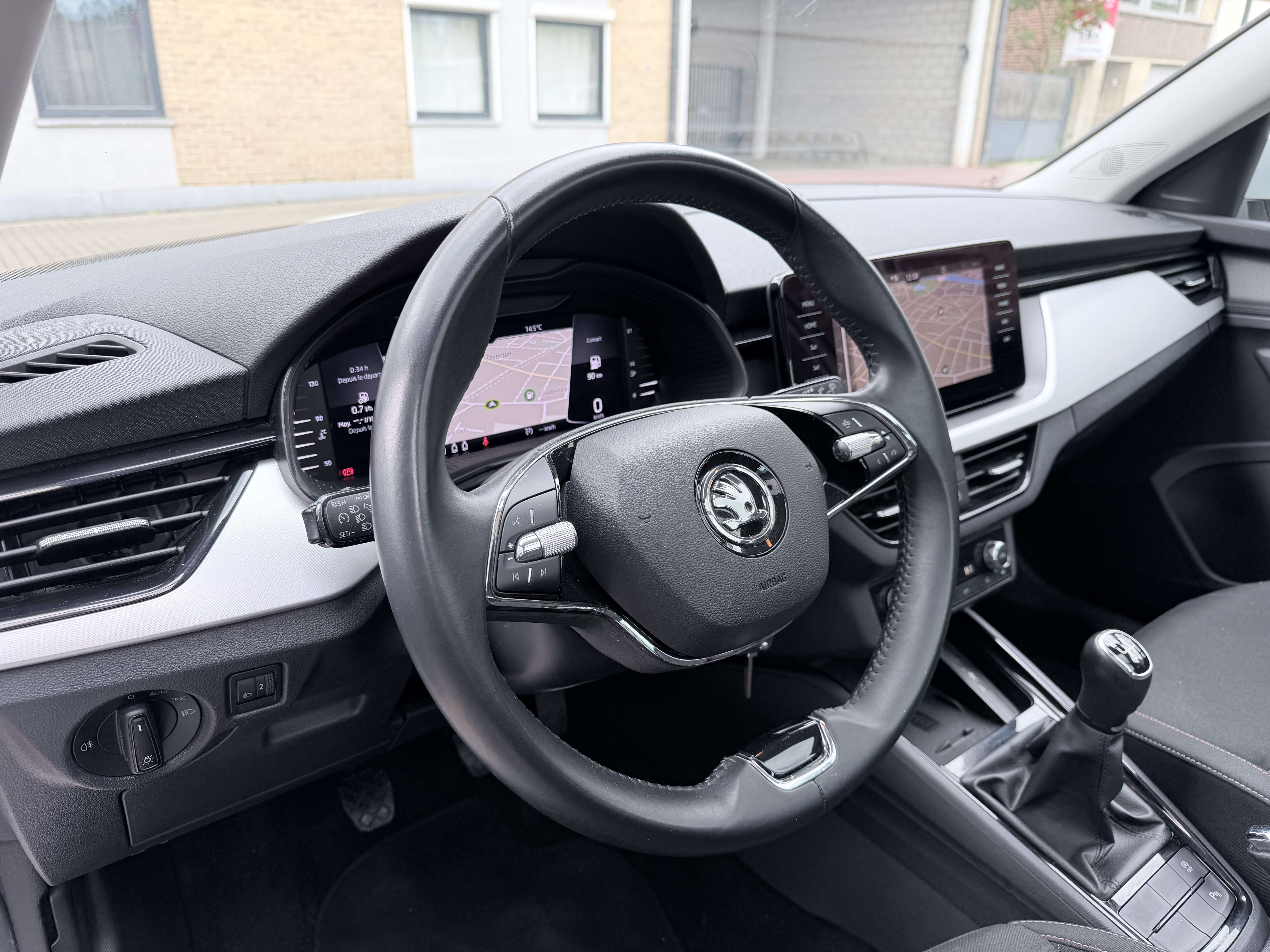 Skoda Kamiq PANO | CARPLAY | DIGITAAL DASH | ZETELVERWARMING