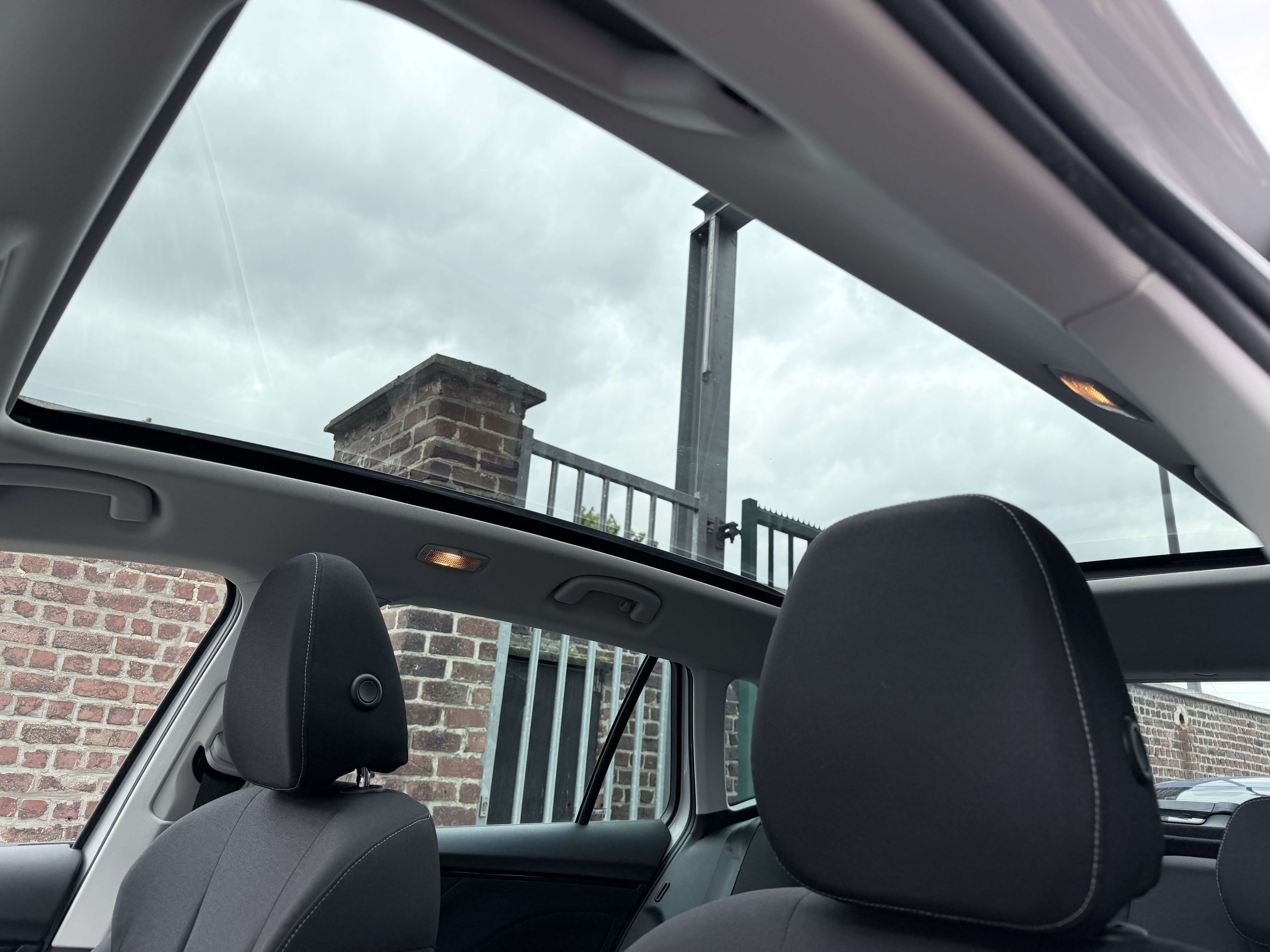 Skoda Kamiq PANO | CARPLAY | DIGITAAL DASH | ZETELVERWARMING