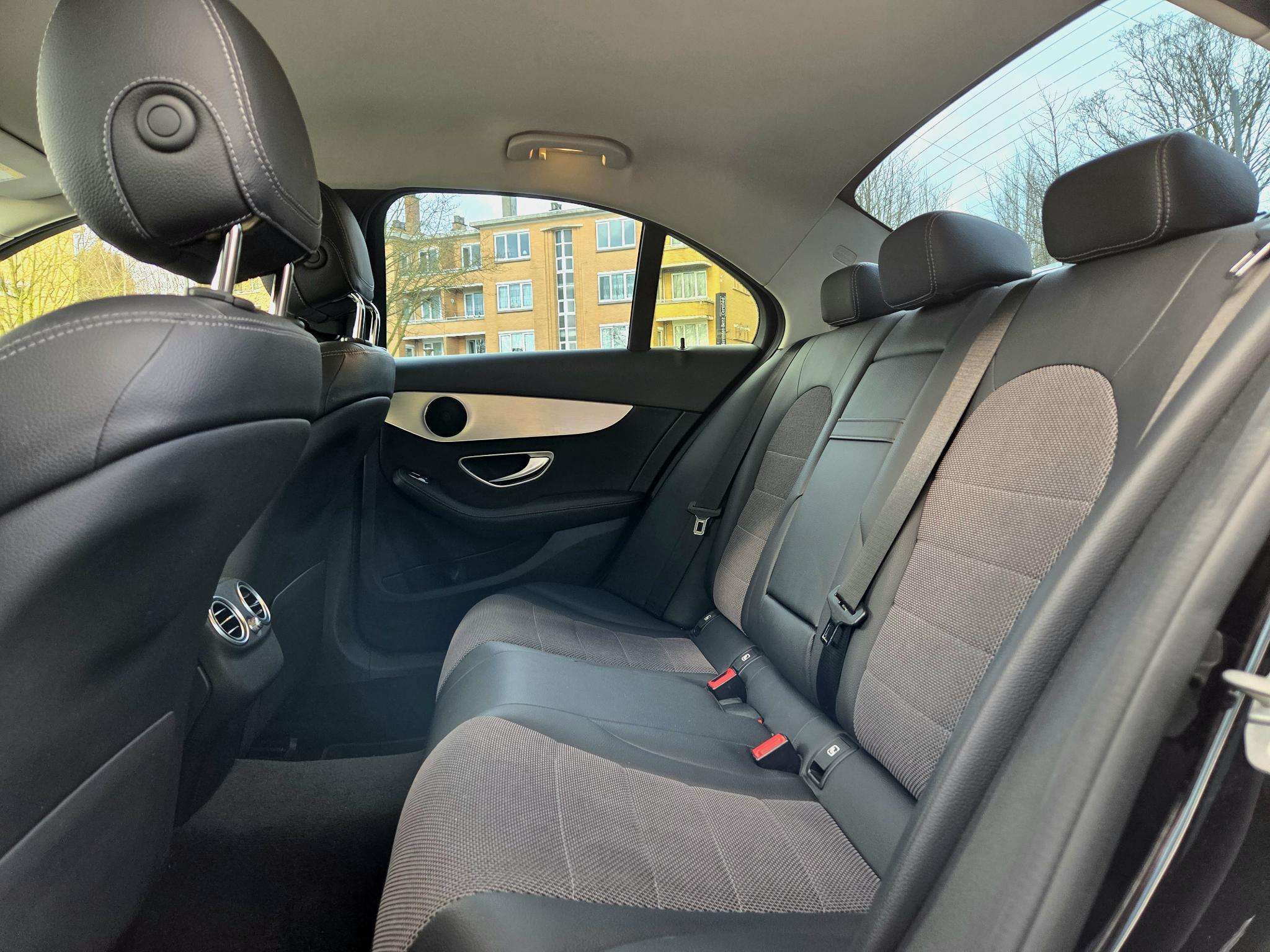 Mercedes-Benz C 200 C d Business Solution