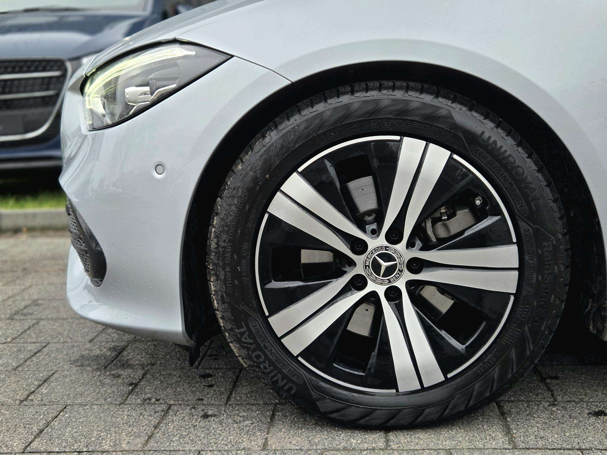 Mercedes-Benz C 220 C 220d Luxury Line