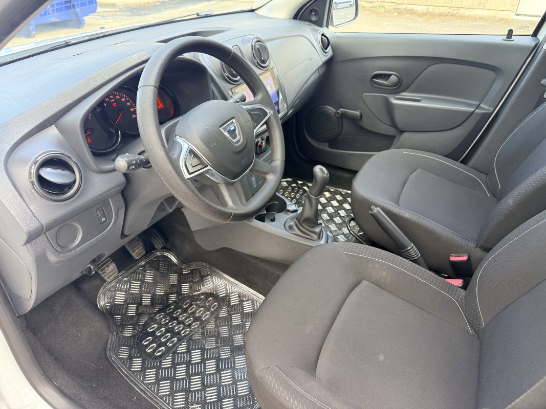 Dacia Sandero 1.0 SCe 75ch Urban Stepway - 20