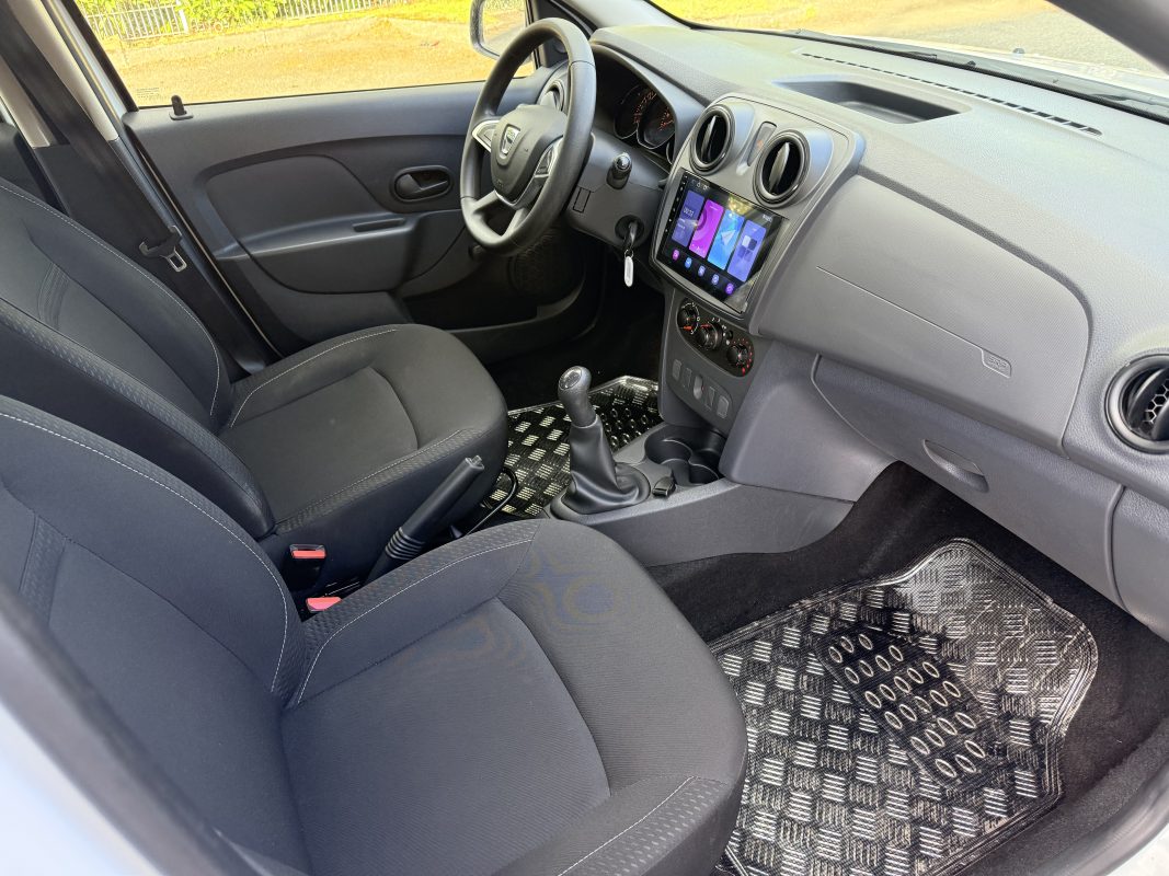Dacia Sandero 1.0 SCe 75ch Urban Stepway - 20