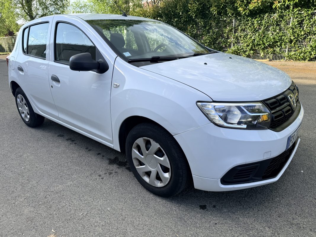 Dacia Sandero 1.0 SCe 75ch Urban Stepway - 20