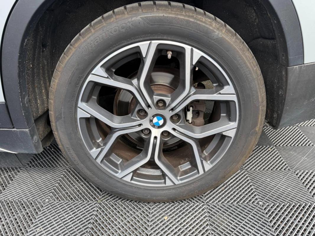 Bmw X1 1.6 D 115 SPORT SDRIVE BVA ENTRETIEN BMW-TOIT OUVRANT-CAMERA DE RECUL-SIEGES ELECTRIQUES
