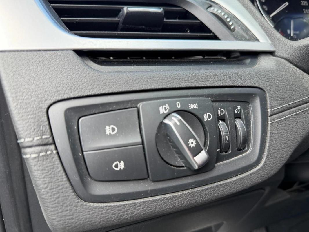 Bmw X1 1.6 D 115 SPORT SDRIVE BVA ENTRETIEN BMW-TOIT OUVRANT-CAMERA DE RECUL-SIEGES ELECTRIQUES