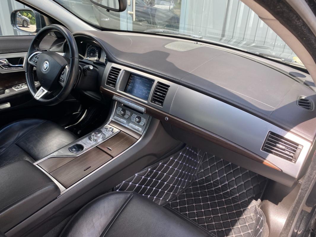 Jaguar Xf 2.2 D LUXE PREMIUM A - 2012 112 000 km Garantie