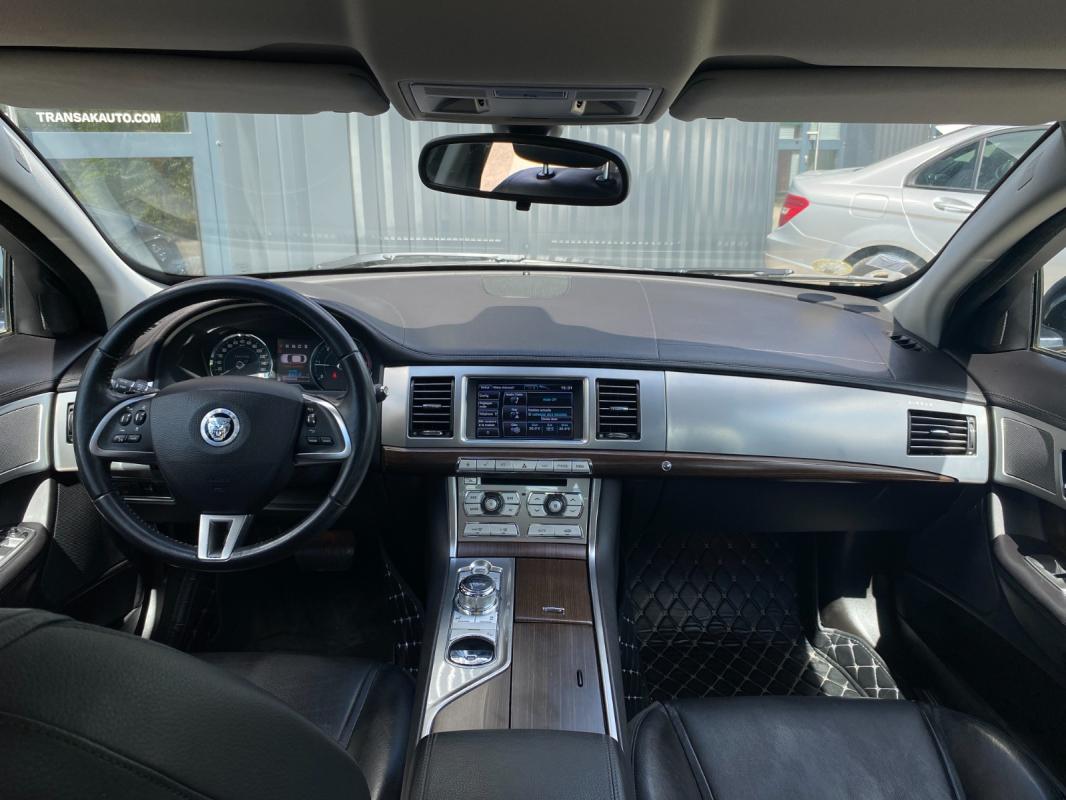 Jaguar Xf 2.2 D LUXE PREMIUM A - 2012 112 000 km Garantie