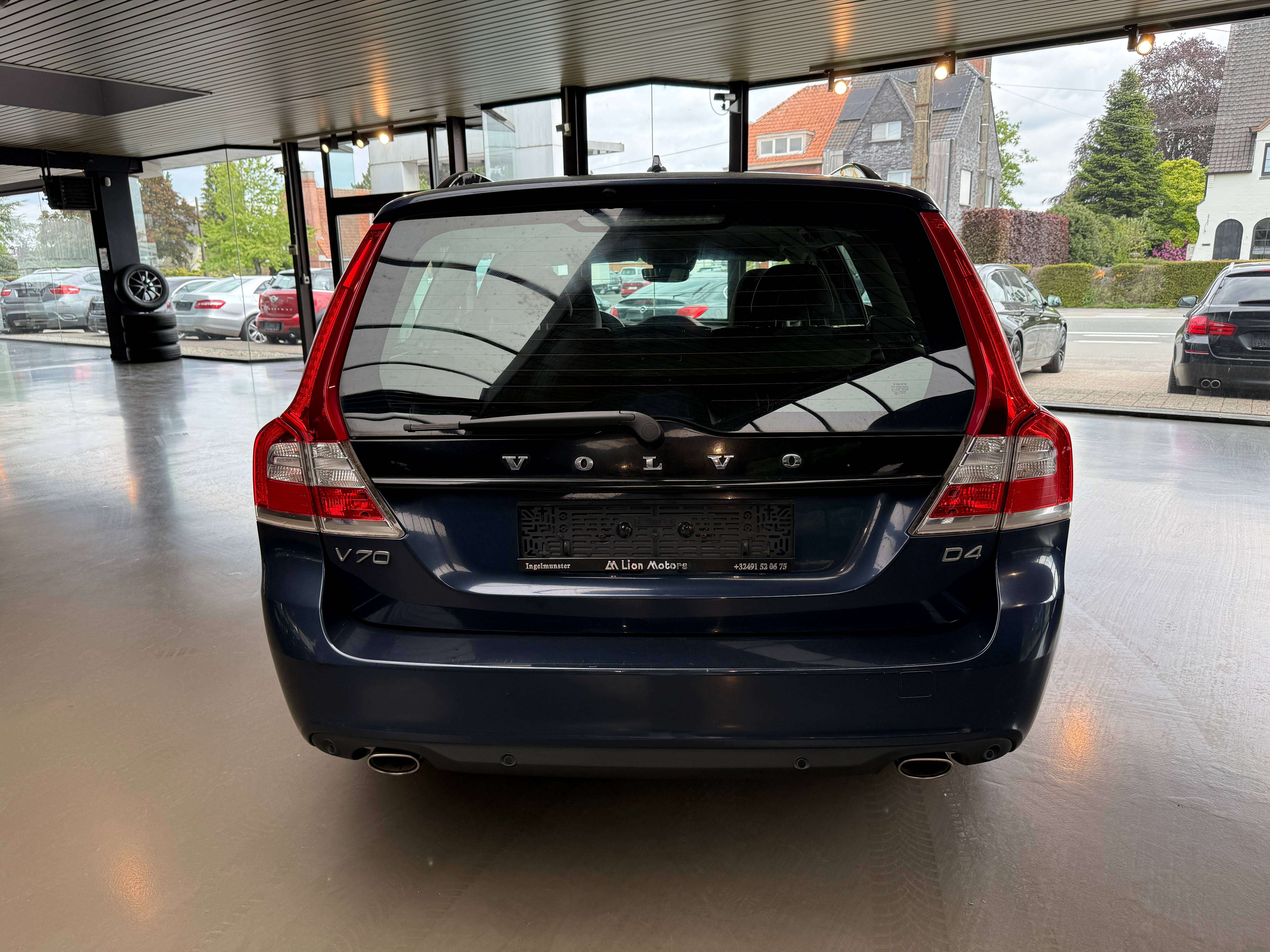 Volvo V70 2.0 D4 Geartronic* 133 KW*LEDER*VERWARM*NAVI*EURO6