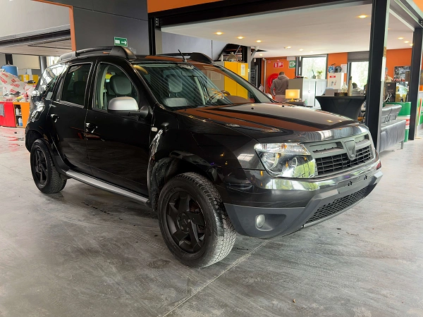 Dacia Duster Duster 1.6i 4x4 Laureate/12 mois de garantie