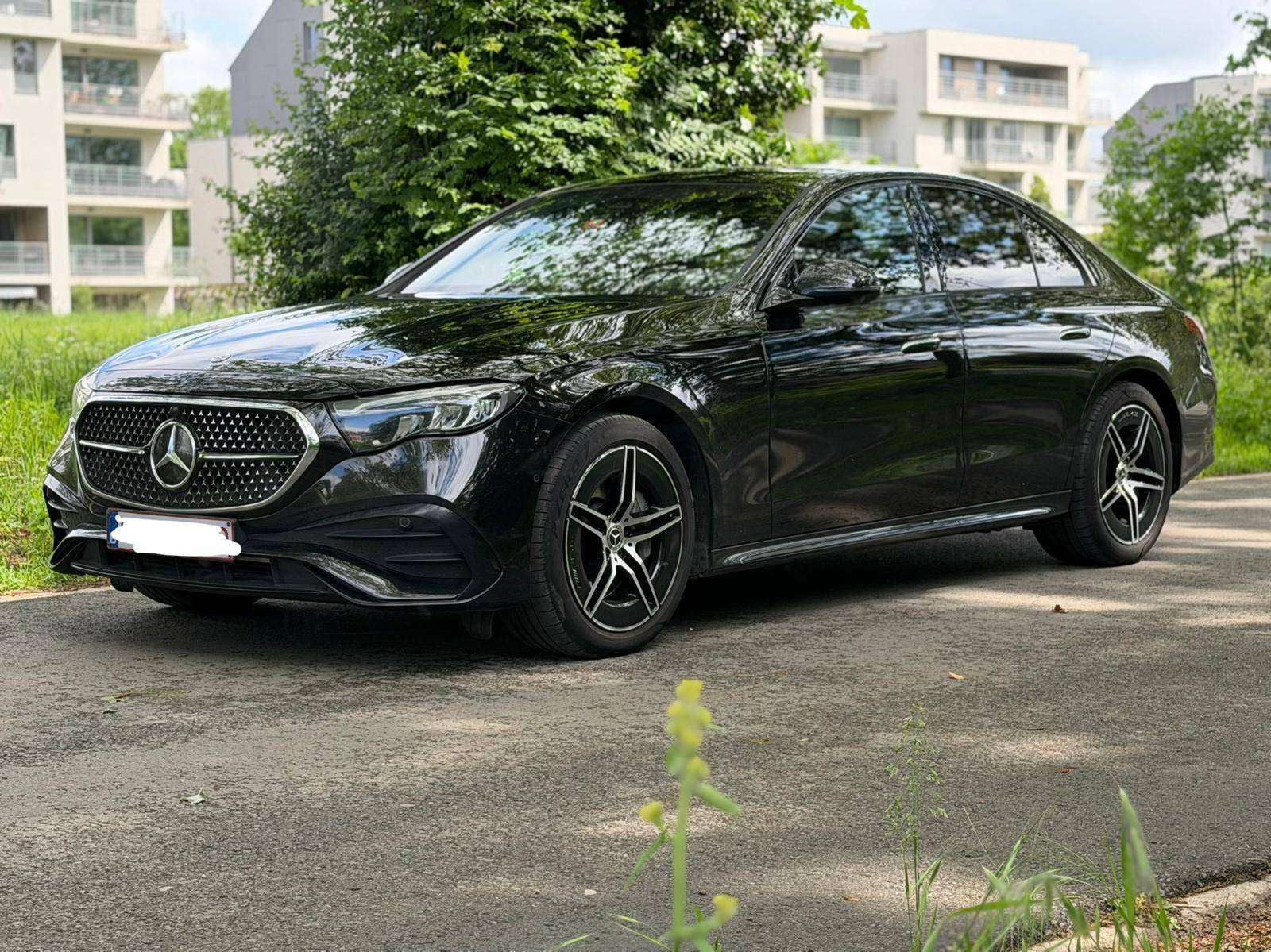 Mercedes-Benz E 200 4-Matic AMG Line - Garantie 12 mois
