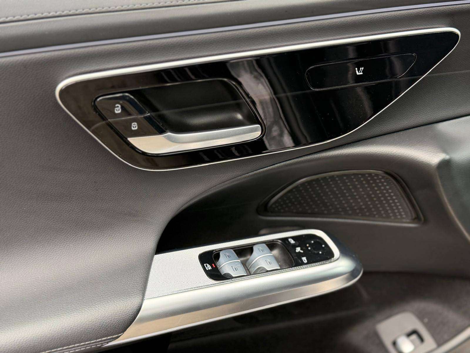 Mercedes-Benz E 200 4-Matic AMG Line - Garantie 12 mois