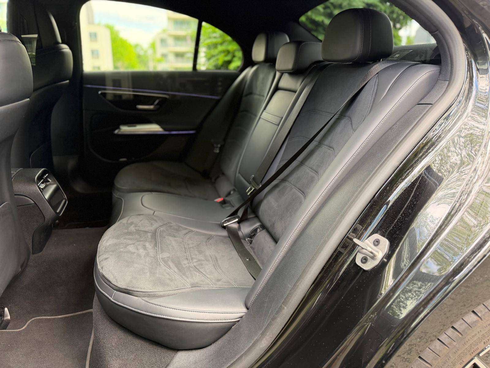 Mercedes-Benz E 200 4-Matic AMG Line - Garantie 12 mois