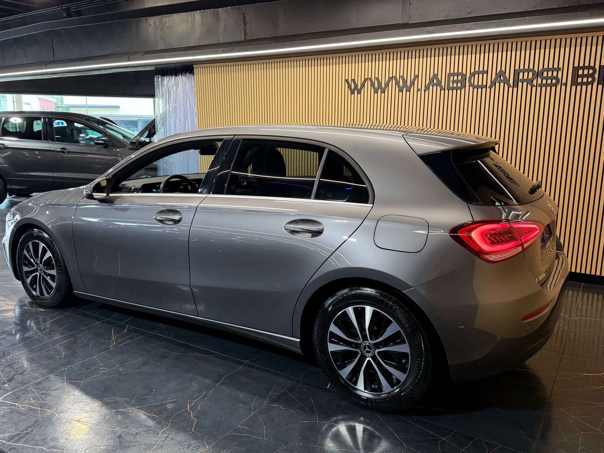 Mercedes-Benz A 180 d * GARANTIE 12 MOIS * BOITE AUTOMATIQUE *
