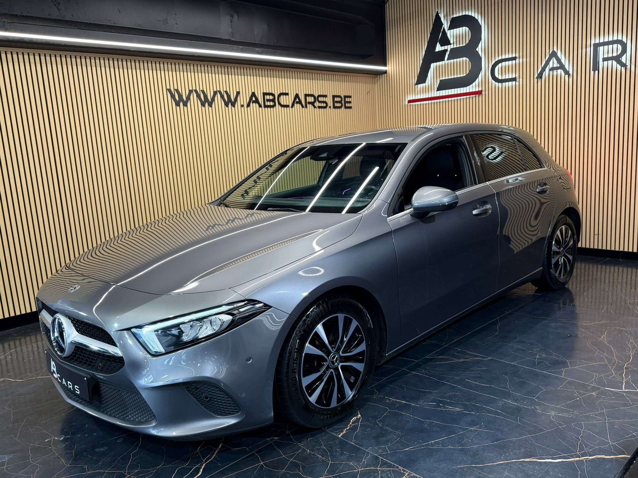 Mercedes-Benz A 180 d * GARANTIE 12 MOIS * BOITE AUTOMATIQUE *