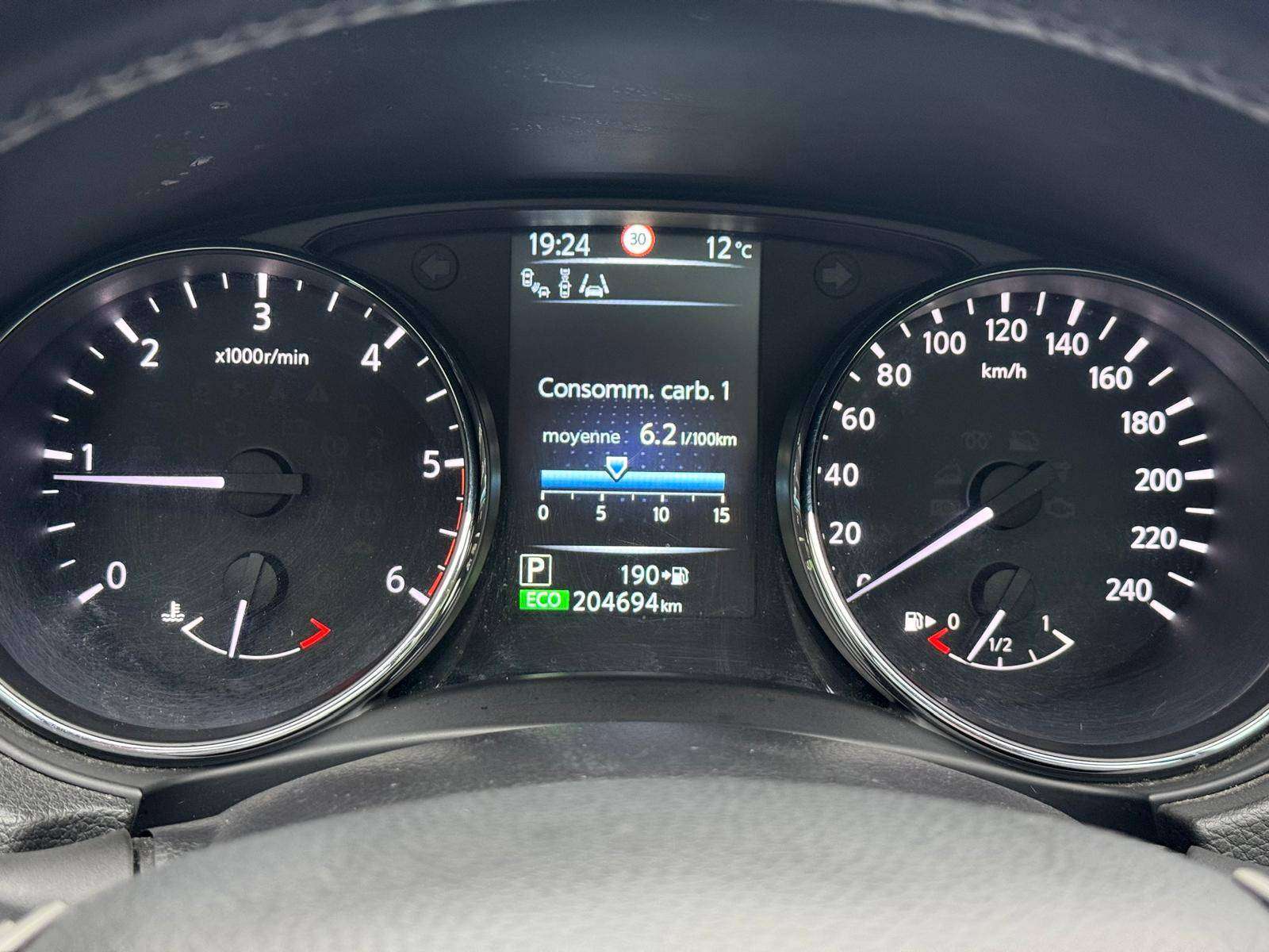 Nissan Qashqai Qashqai 1.6 dCi Tekna  Xtronic // FULL OPTIONS // Entretien + CT OK
