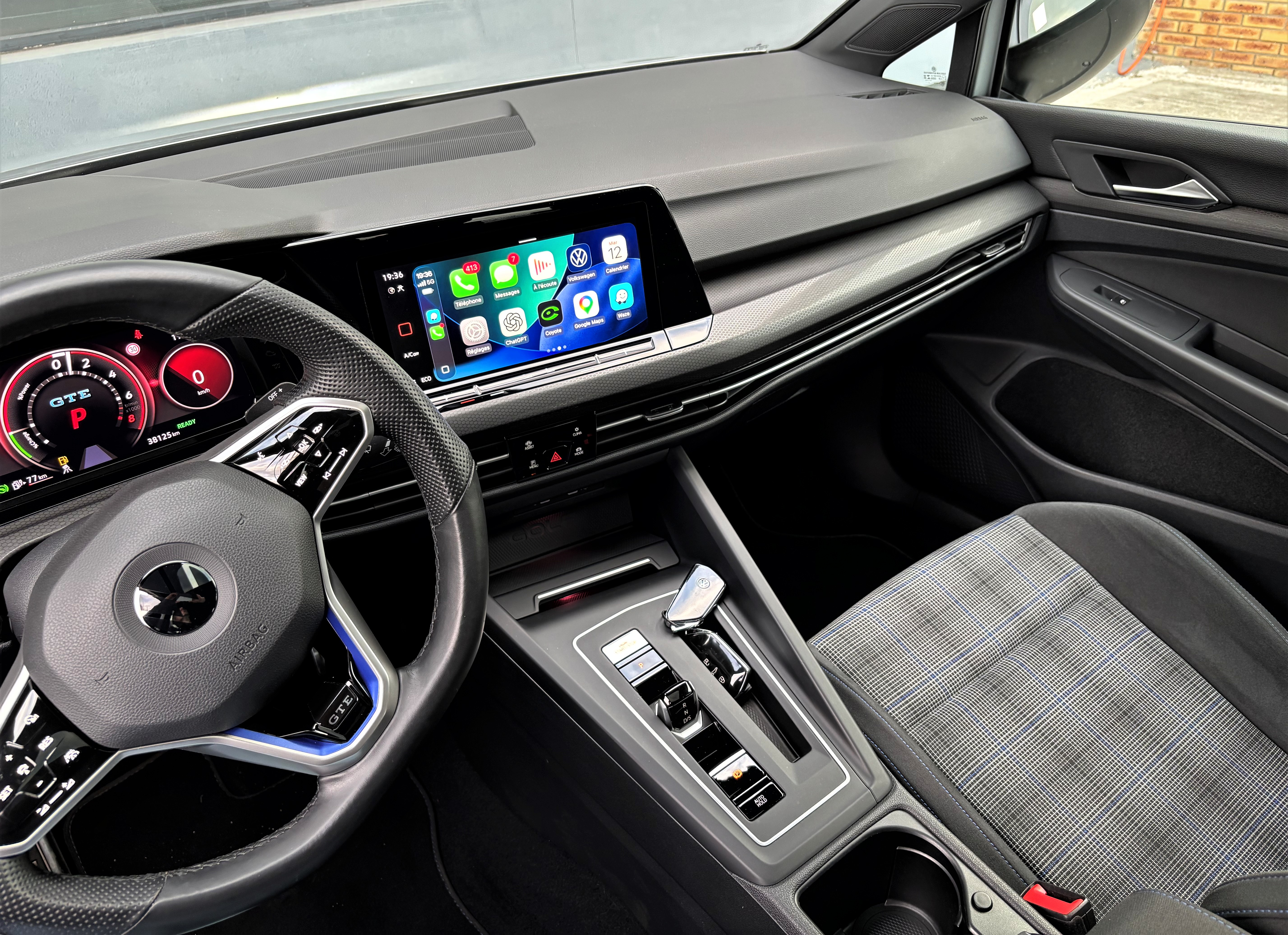 Volkswagen Golf VIII GTE E-HYBRID 245 PERFORMANCE DESIGN' Panorama 1er Main