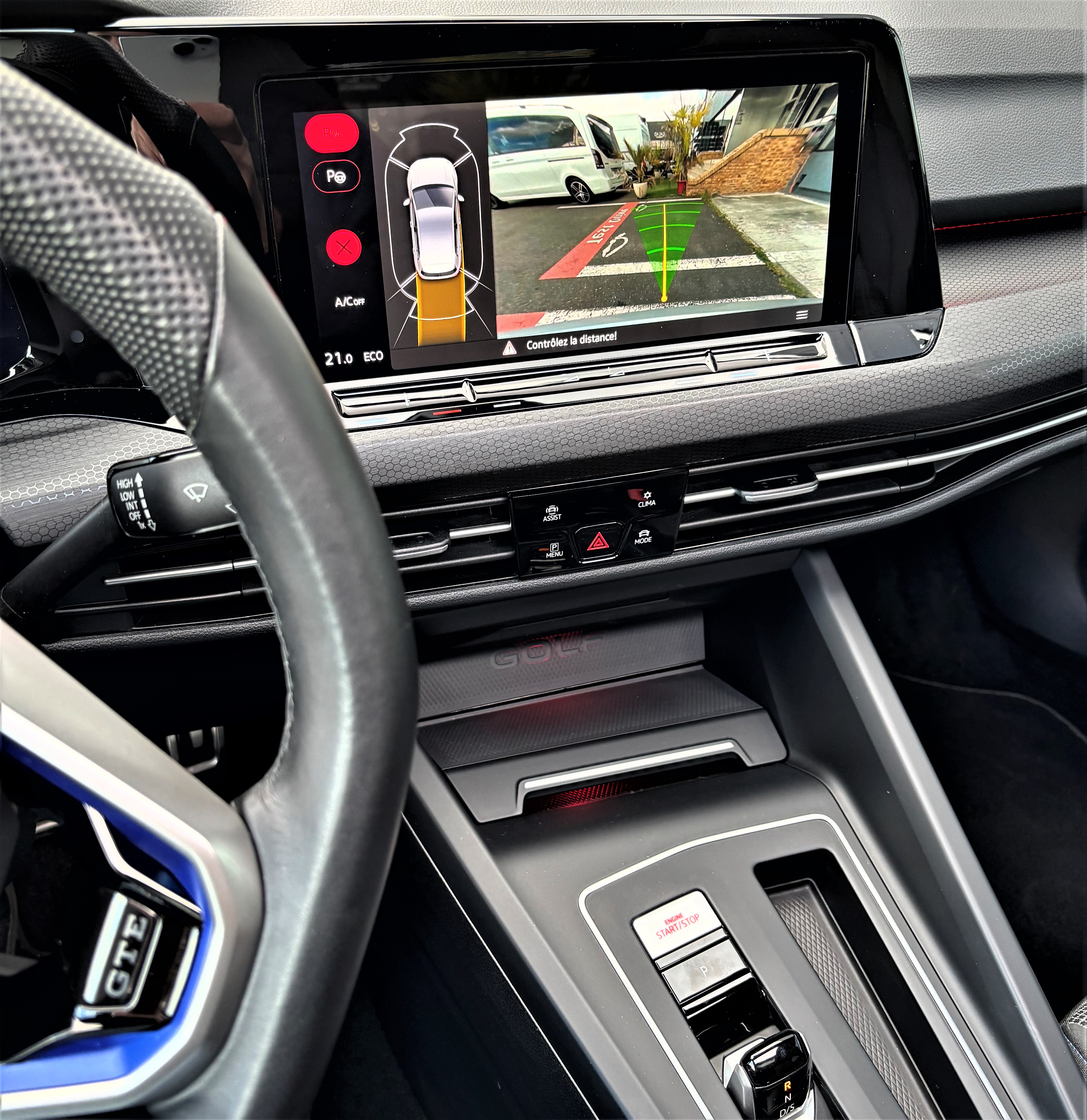 Volkswagen Golf VIII GTE E-HYBRID 245 PERFORMANCE DESIGN' Panorama 1er Main