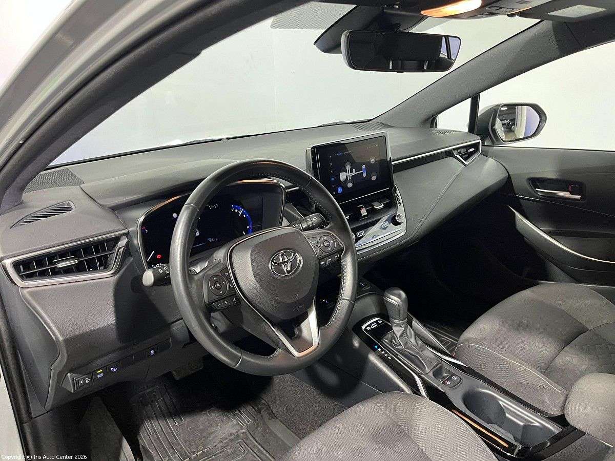 Toyota Corolla 1.8 HYBRID | CARPLAY | ADAPTATIVE CRUISE