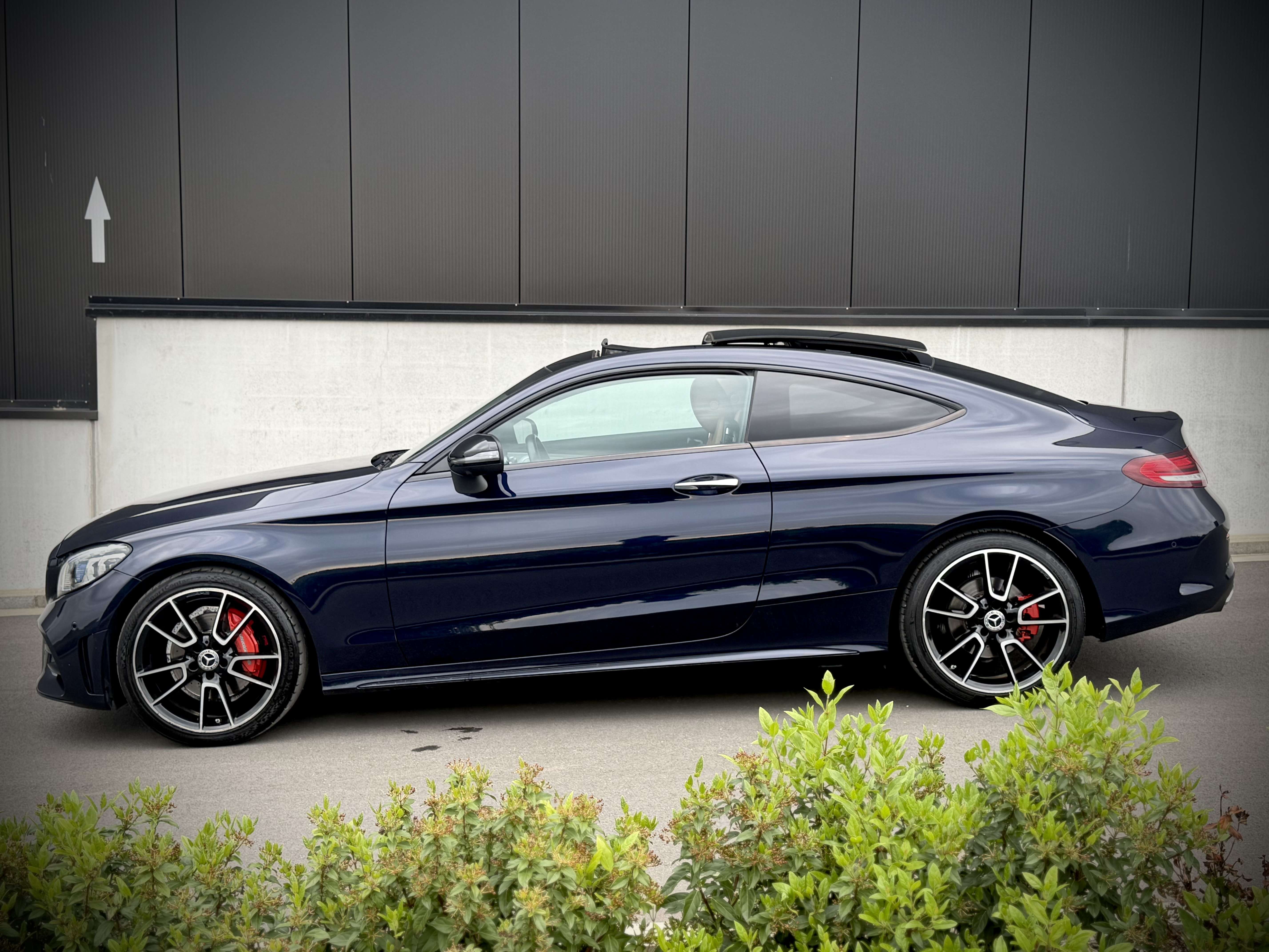 Mercedes-Benz C 200 Coupe C 200 MHE