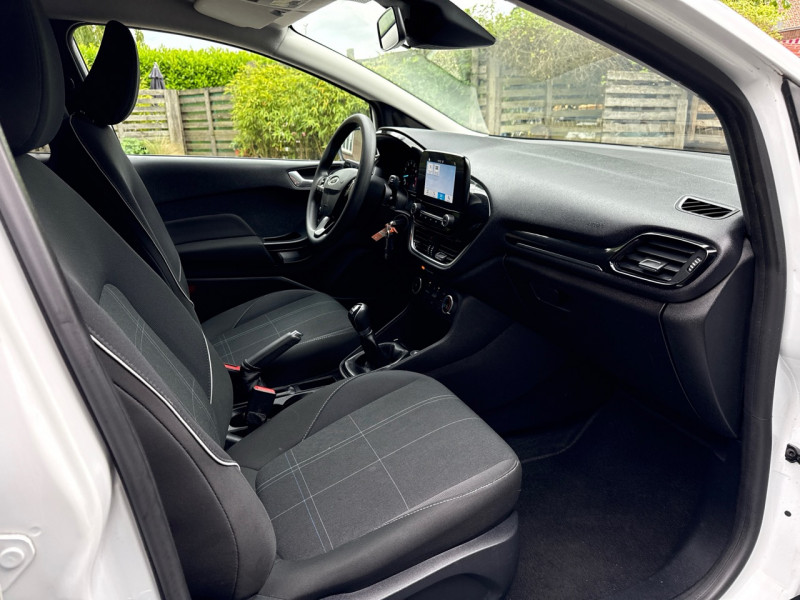 Ford FIESTA 1.1 ESS 70CH BUSINESS 5P * 91.000KM * 11/2017 * GARANTIE