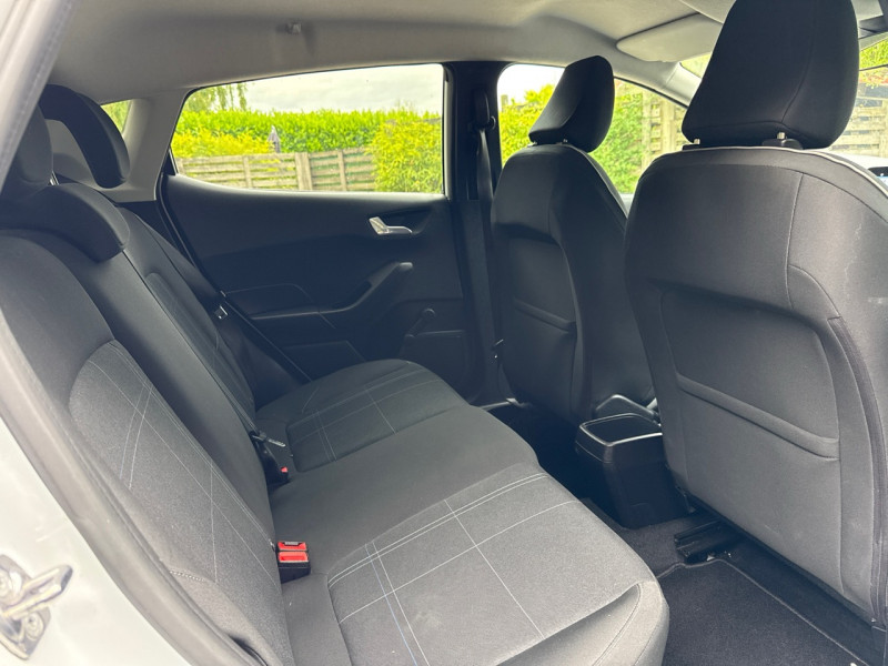 Ford FIESTA 1.1 ESS 70CH BUSINESS 5P * 91.000KM * 11/2017 * GARANTIE