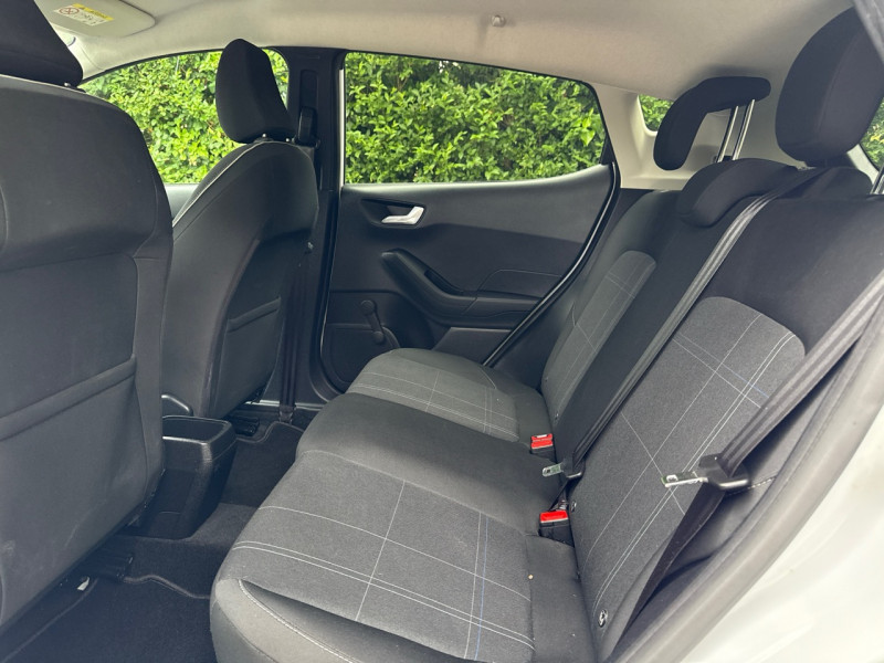Ford FIESTA 1.1 ESS 70CH BUSINESS 5P * 91.000KM * 11/2017 * GARANTIE
